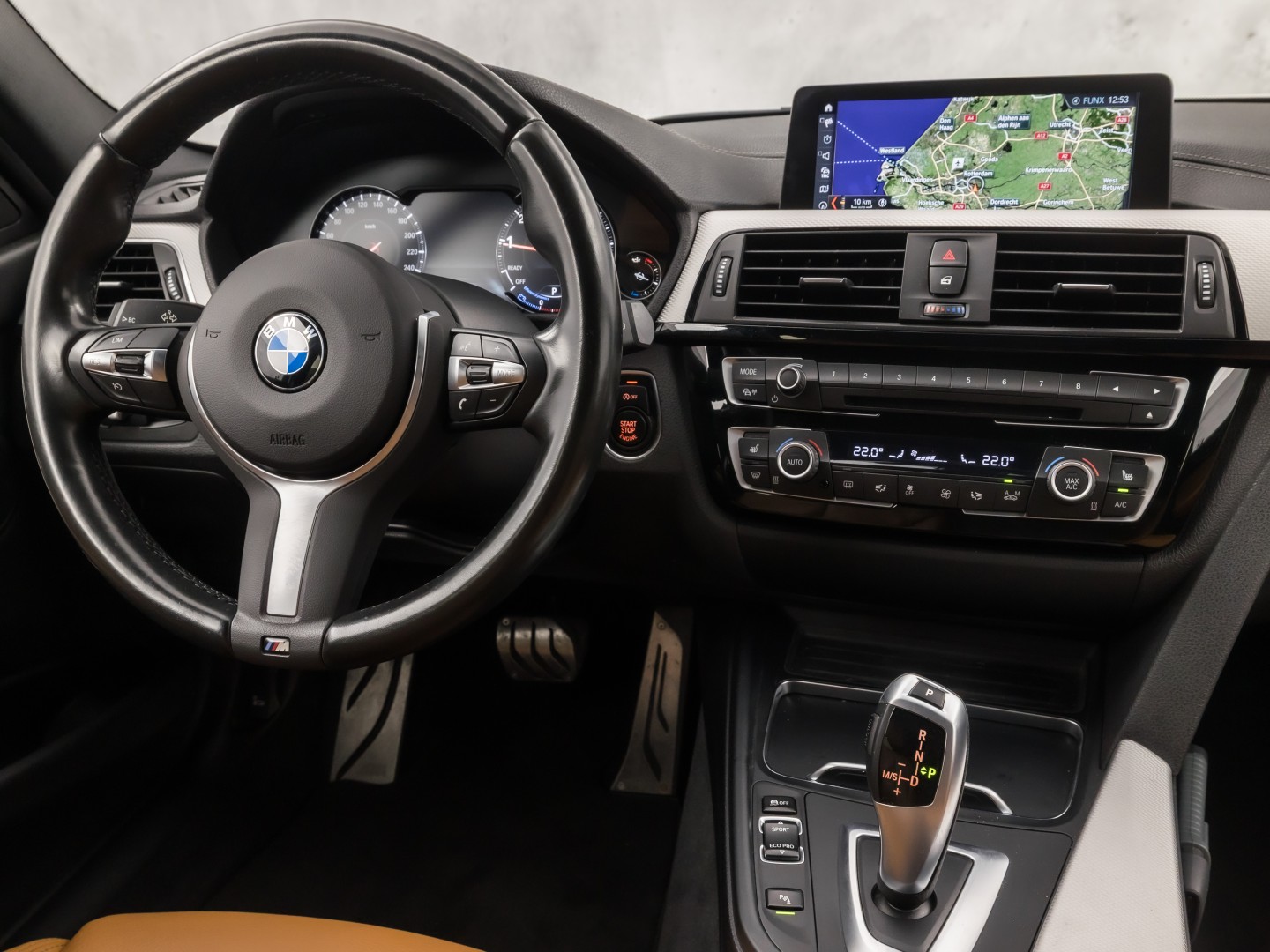 Foto van BMW 318i