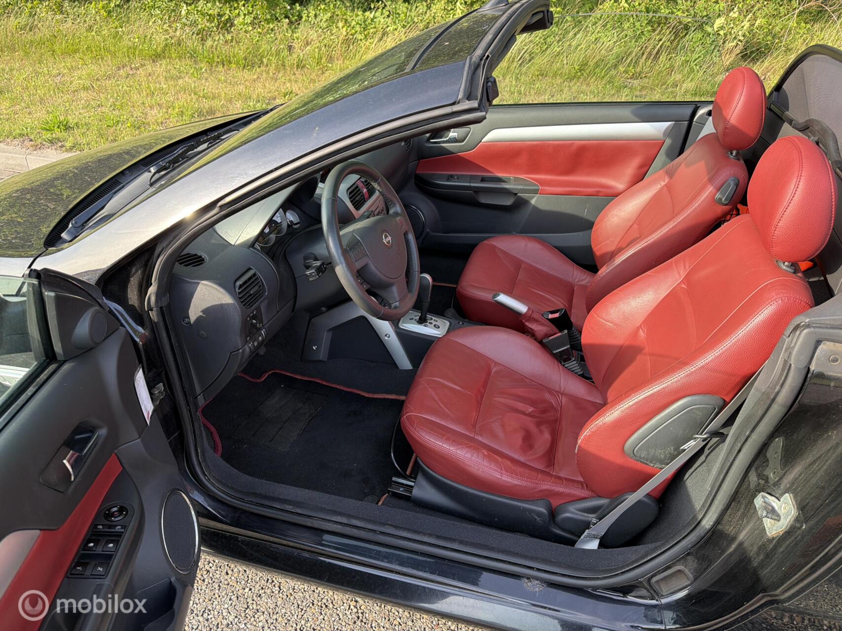 Foto van Opel Tigra