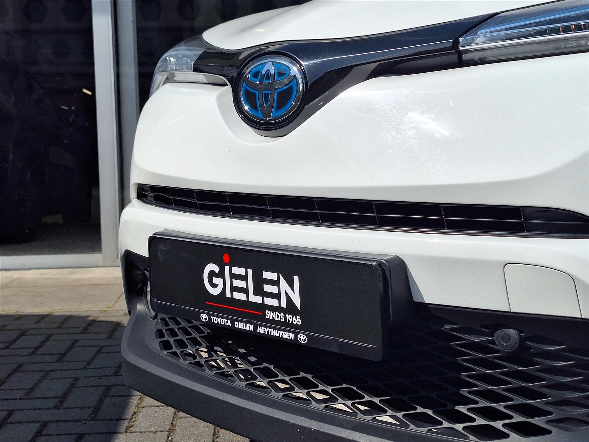 Foto van Toyota Toyota C-hr