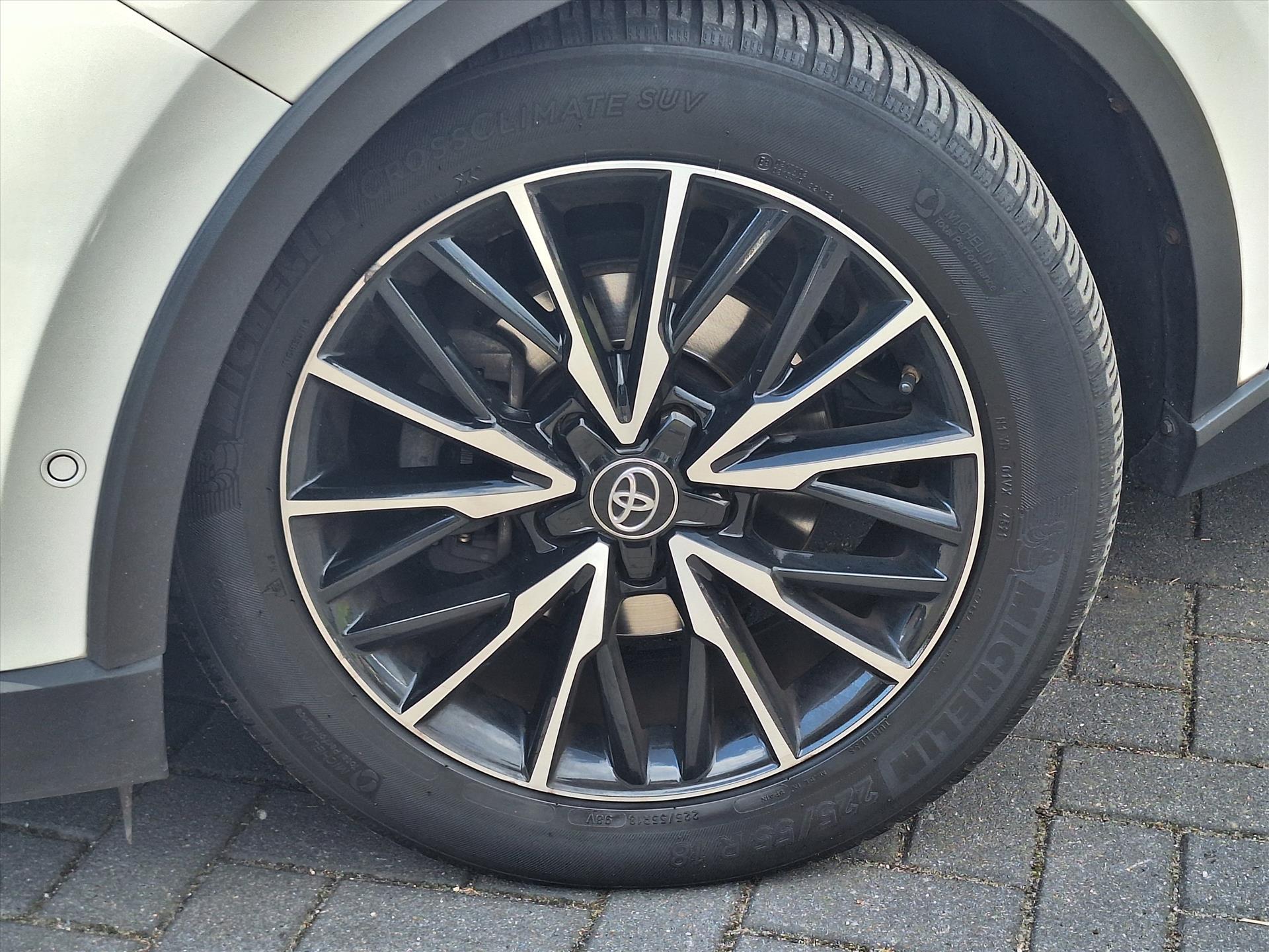 Foto van Toyota Toyota C-hr