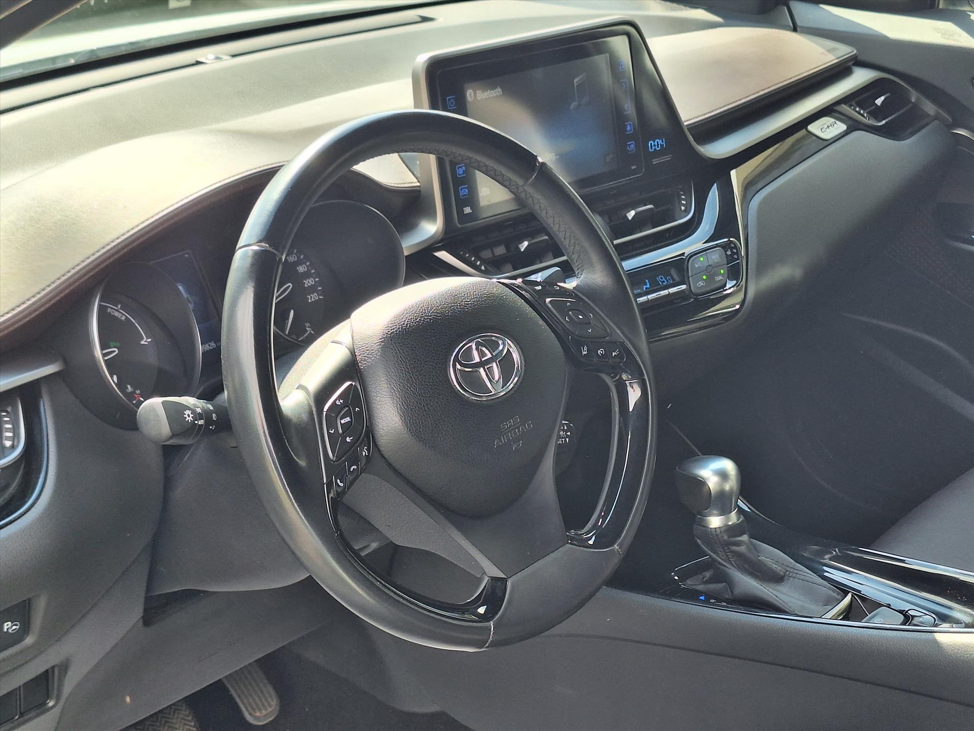 Foto van Toyota Toyota C-hr