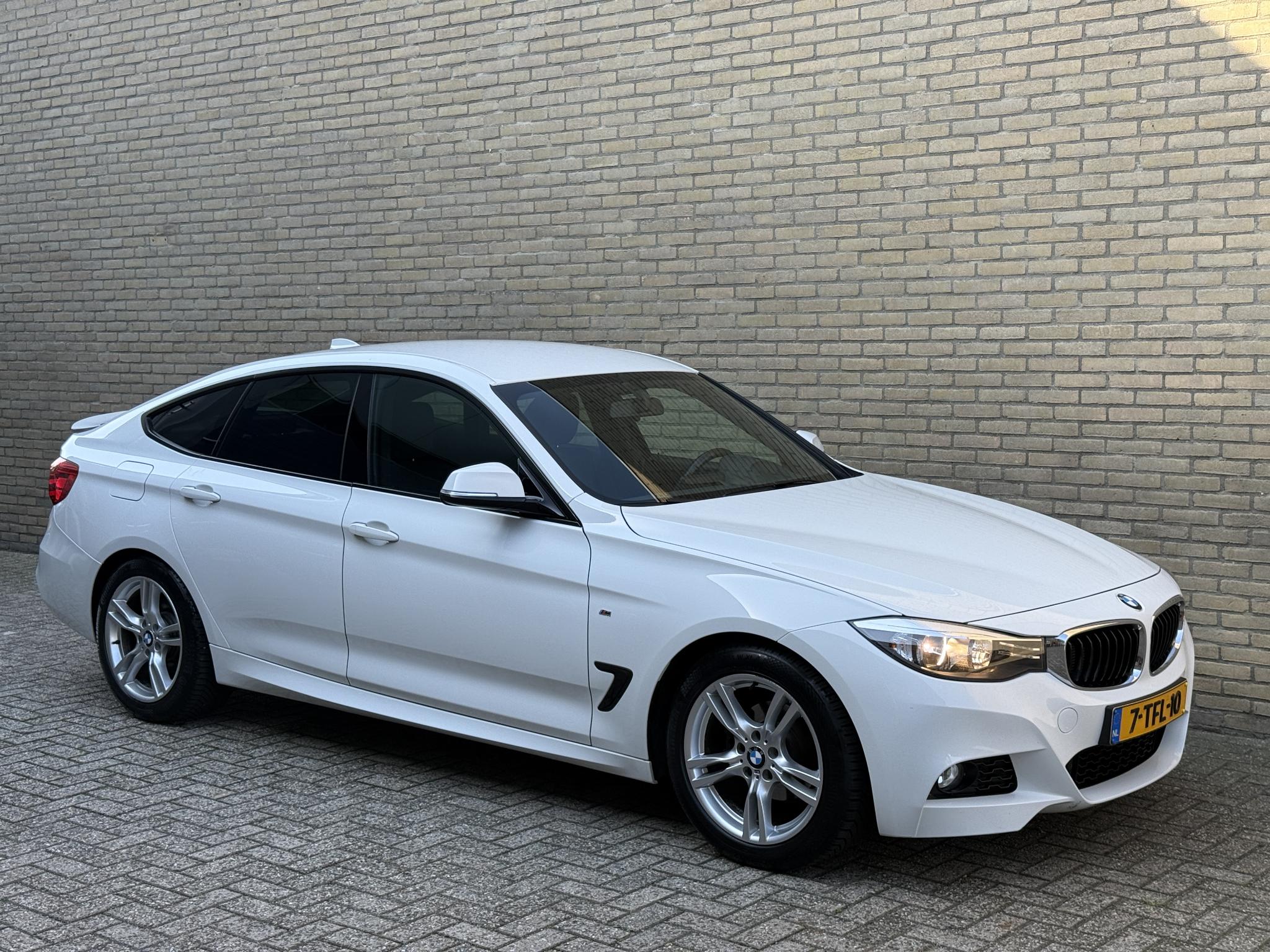 Foto van BMW 320i