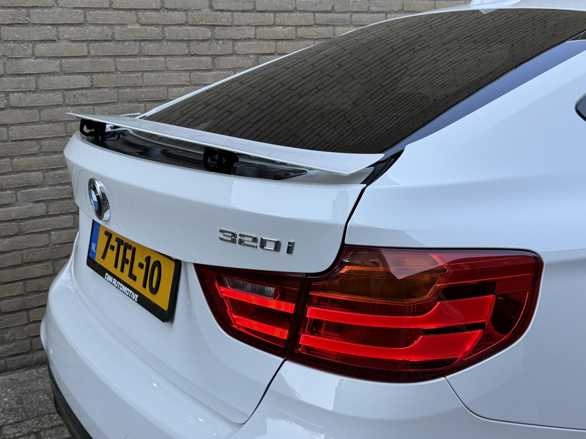 Foto van BMW 320i