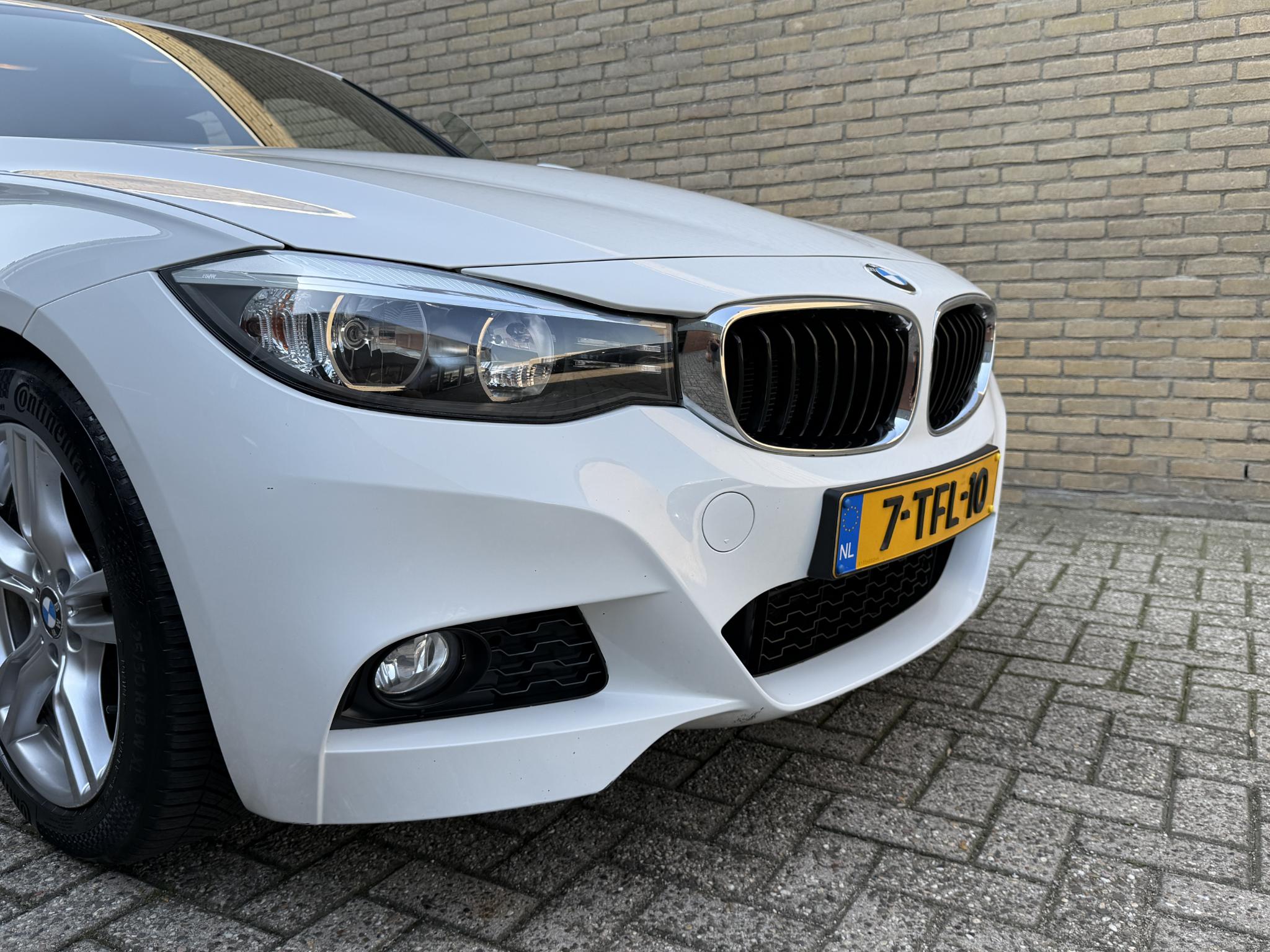 Foto van BMW 320i