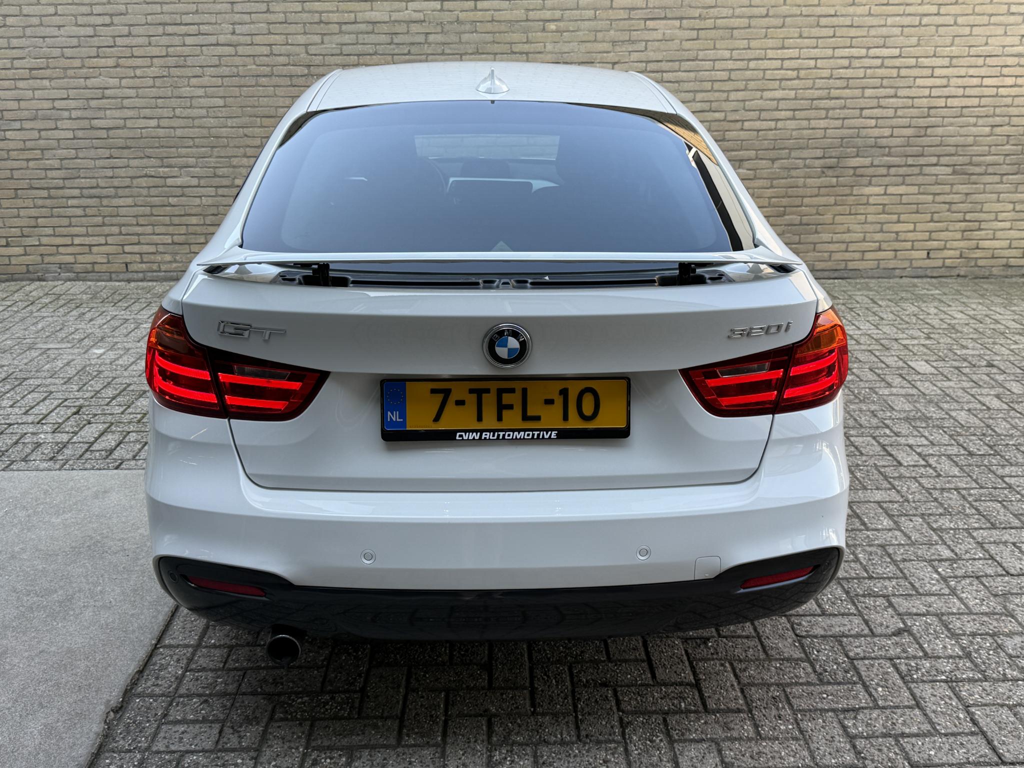 Foto van BMW 320i