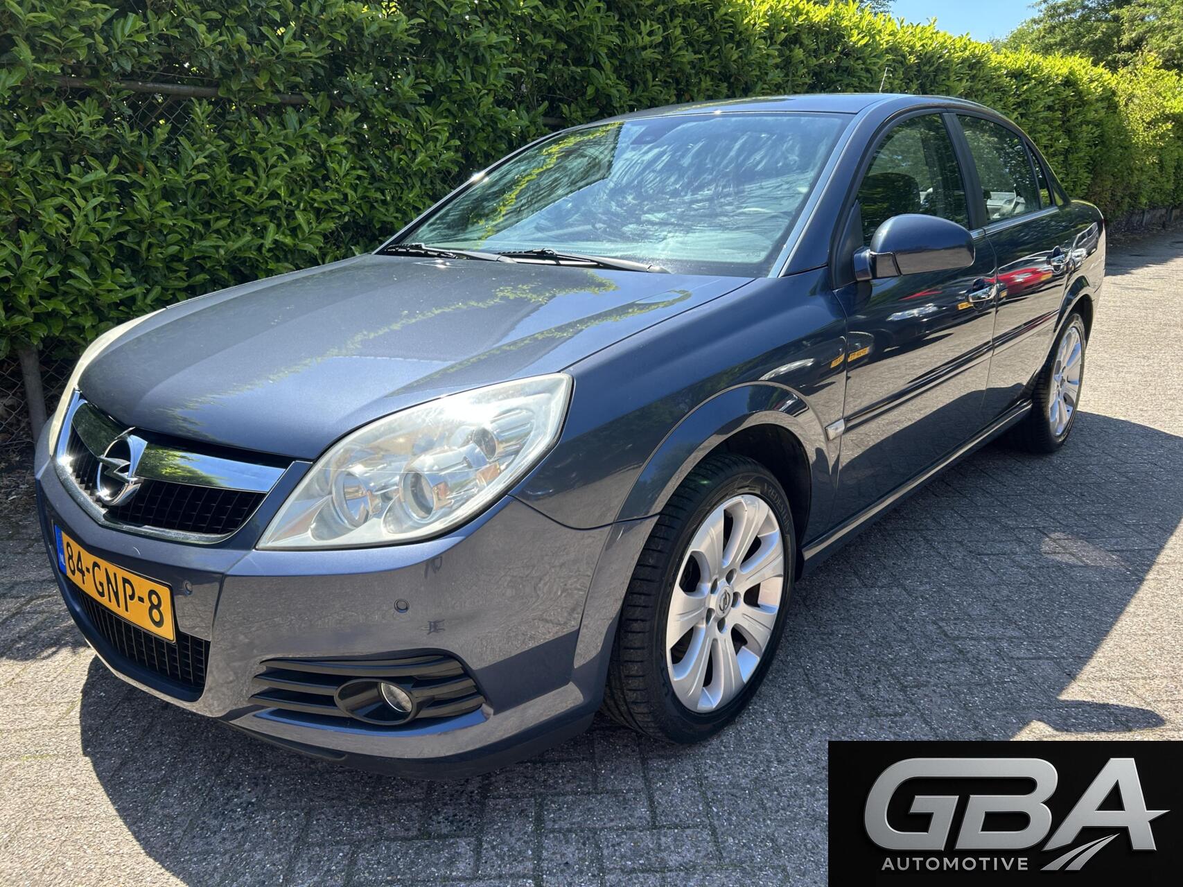 Opel Vectra 1.6-16V Temptation 1E EIGENAAR Nette Auto Leder 2008 - voorkant