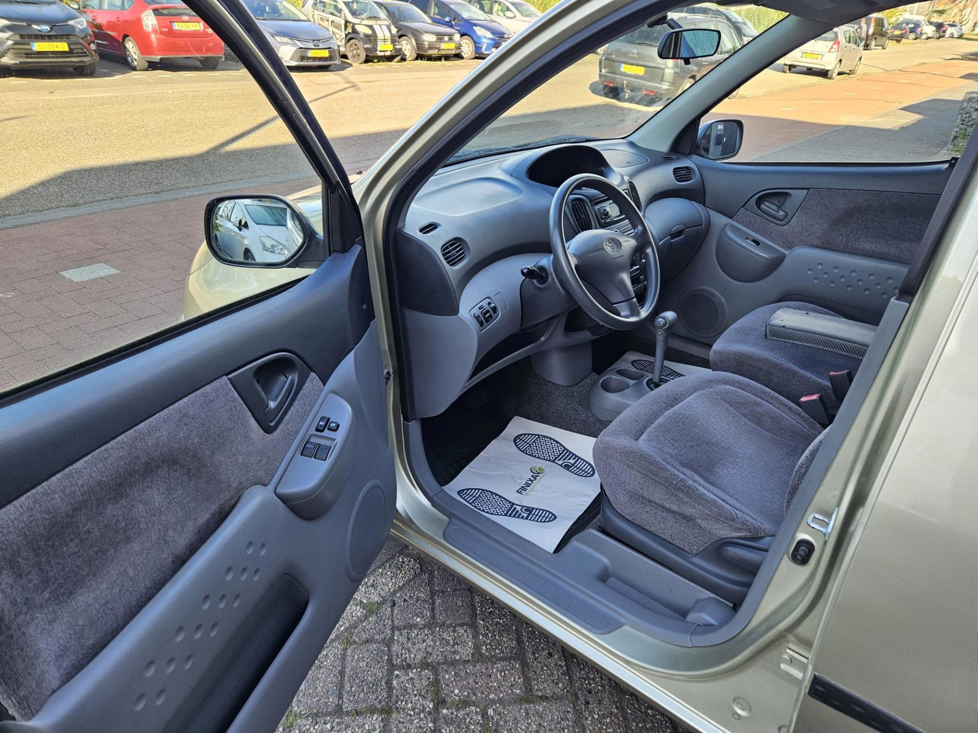 Foto van Toyota Toyota Yaris Verso