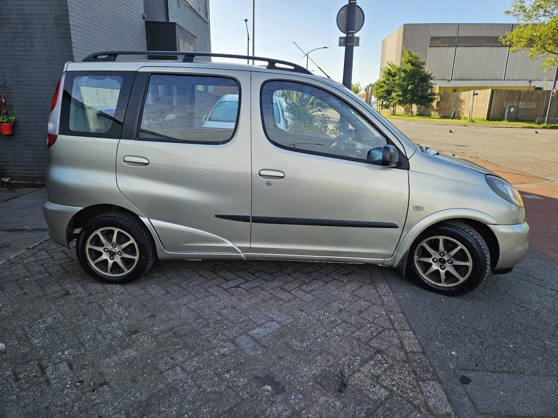 Foto van Toyota Toyota Yaris Verso