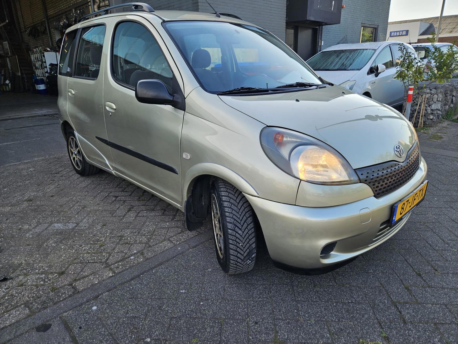 Foto van Toyota Toyota Yaris Verso