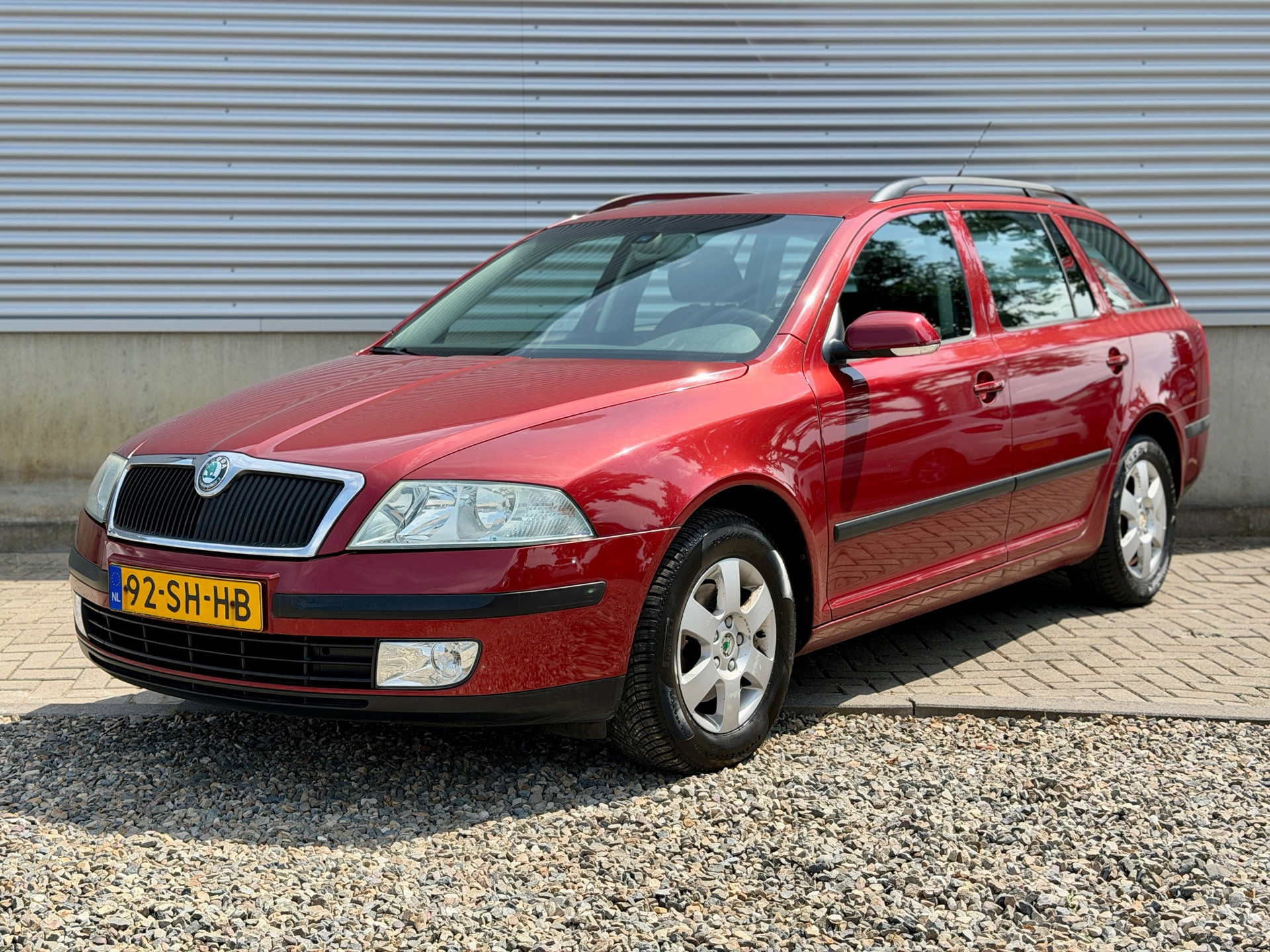 Skoda Octavia 2.0 TDI Elegance [ ecc,cruise,lmv ] 2006 - voorkant