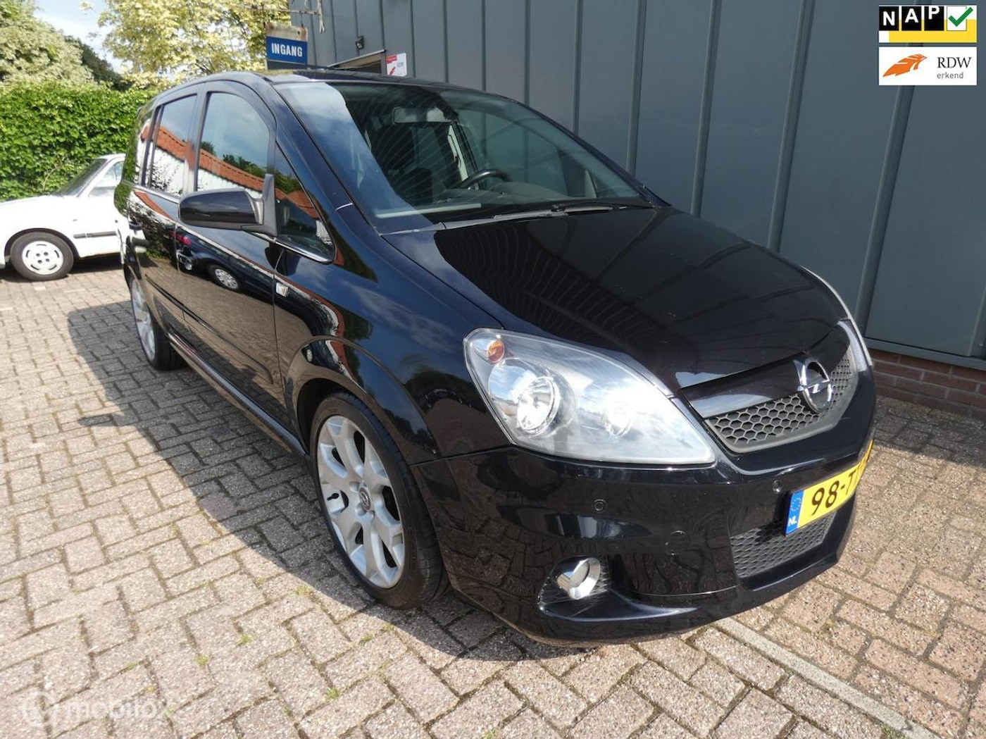 Opel Zafira 2.0 T OPC NAP//CRUISE//AIRCO//OPC//CV+AB//TREKHAAK 2007 - voorkant
