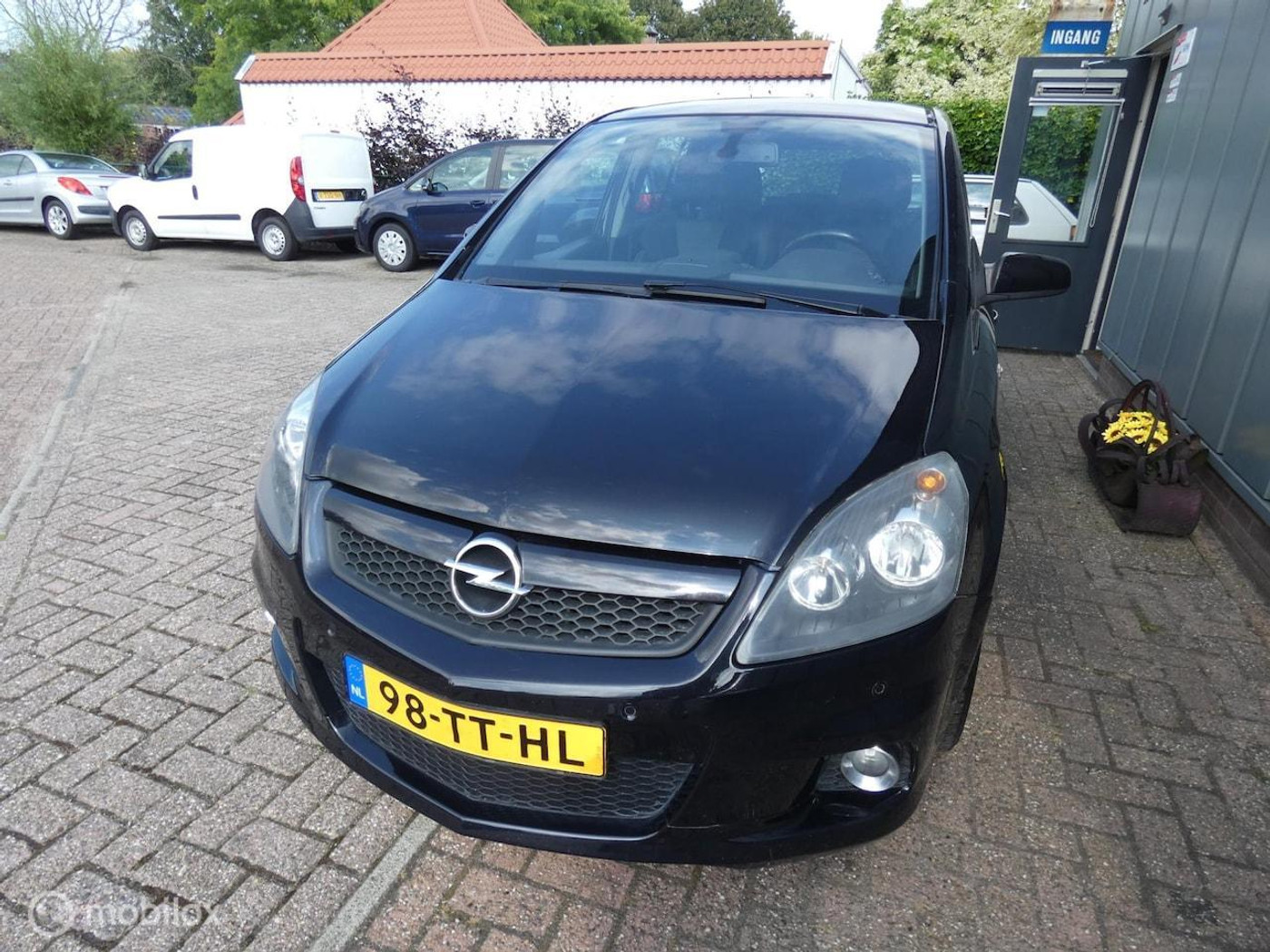 Foto van Opel Zafira