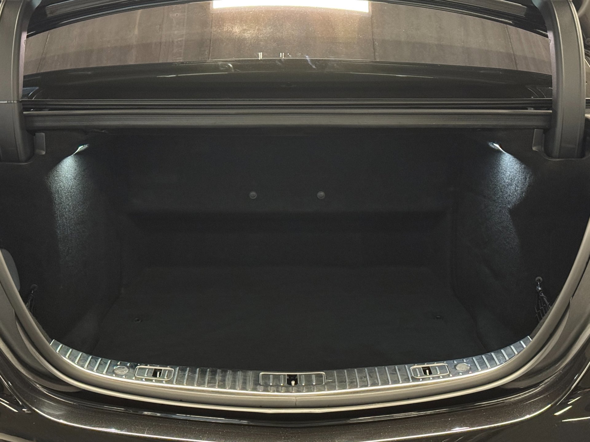 Foto van Mercedes-Benz S 500 4Matic