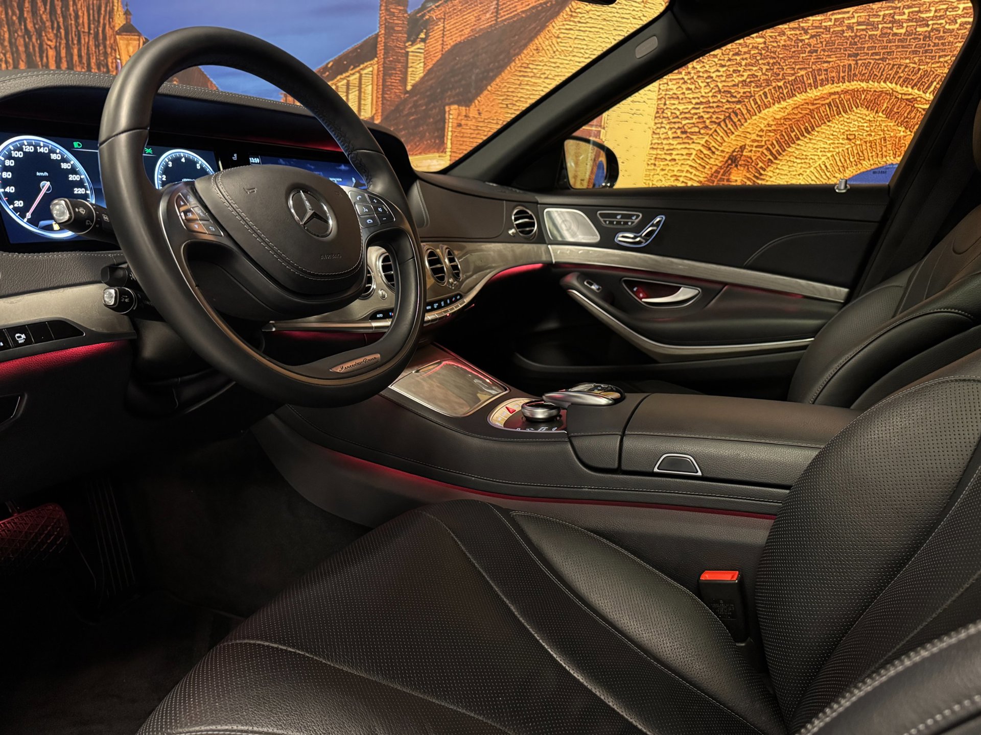 Foto van Mercedes-Benz S 500 4Matic