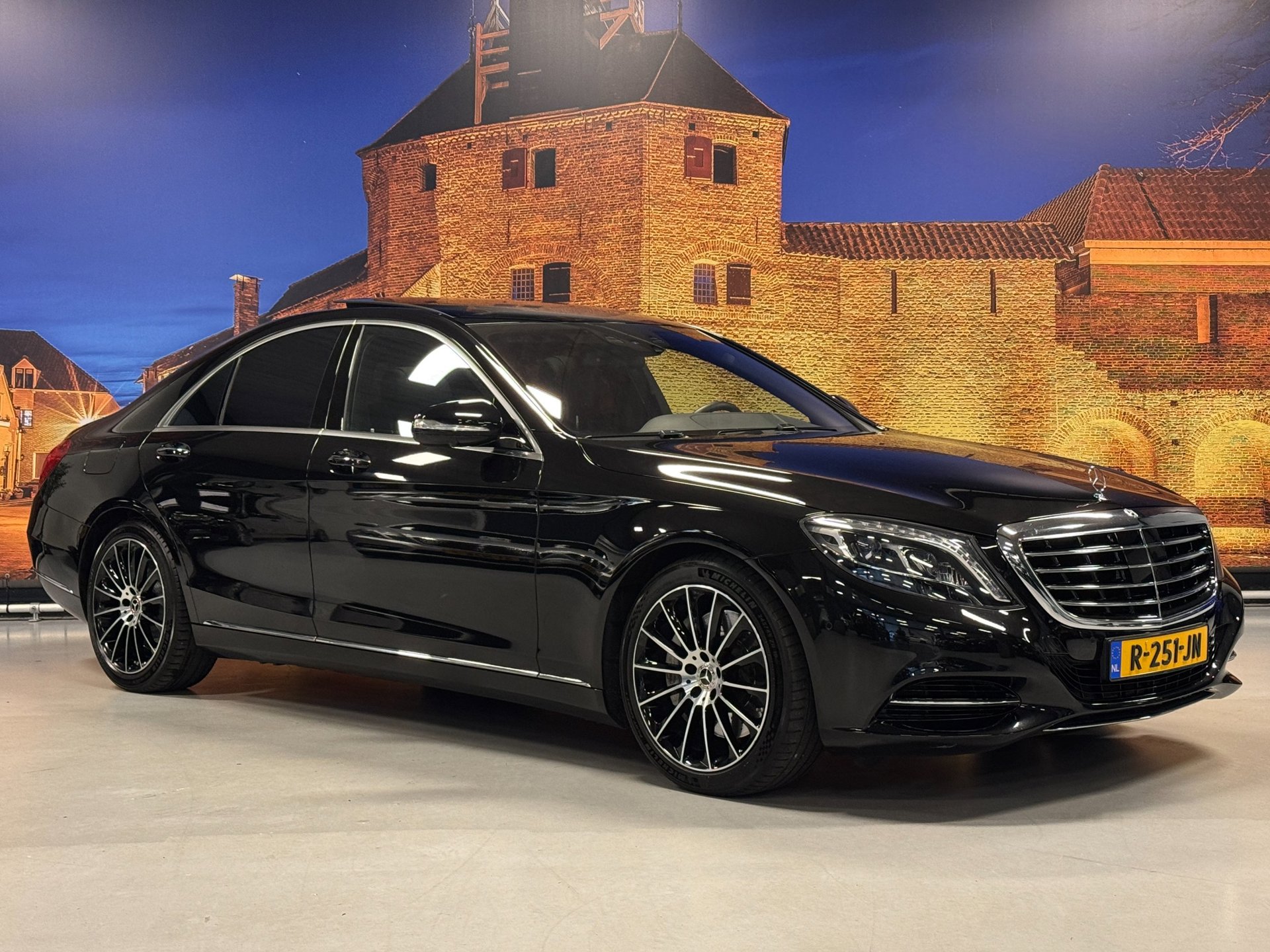 Foto van Mercedes-Benz S 500 4Matic