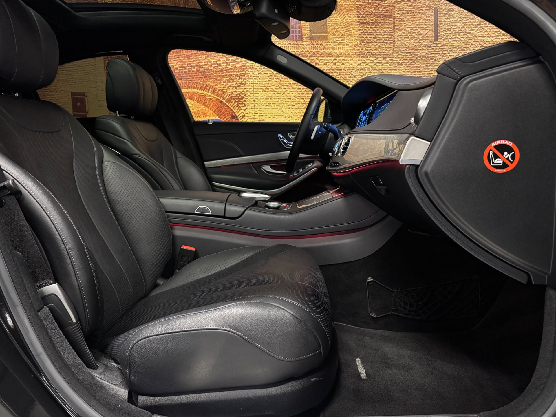 Foto van Mercedes-Benz S 500 4Matic