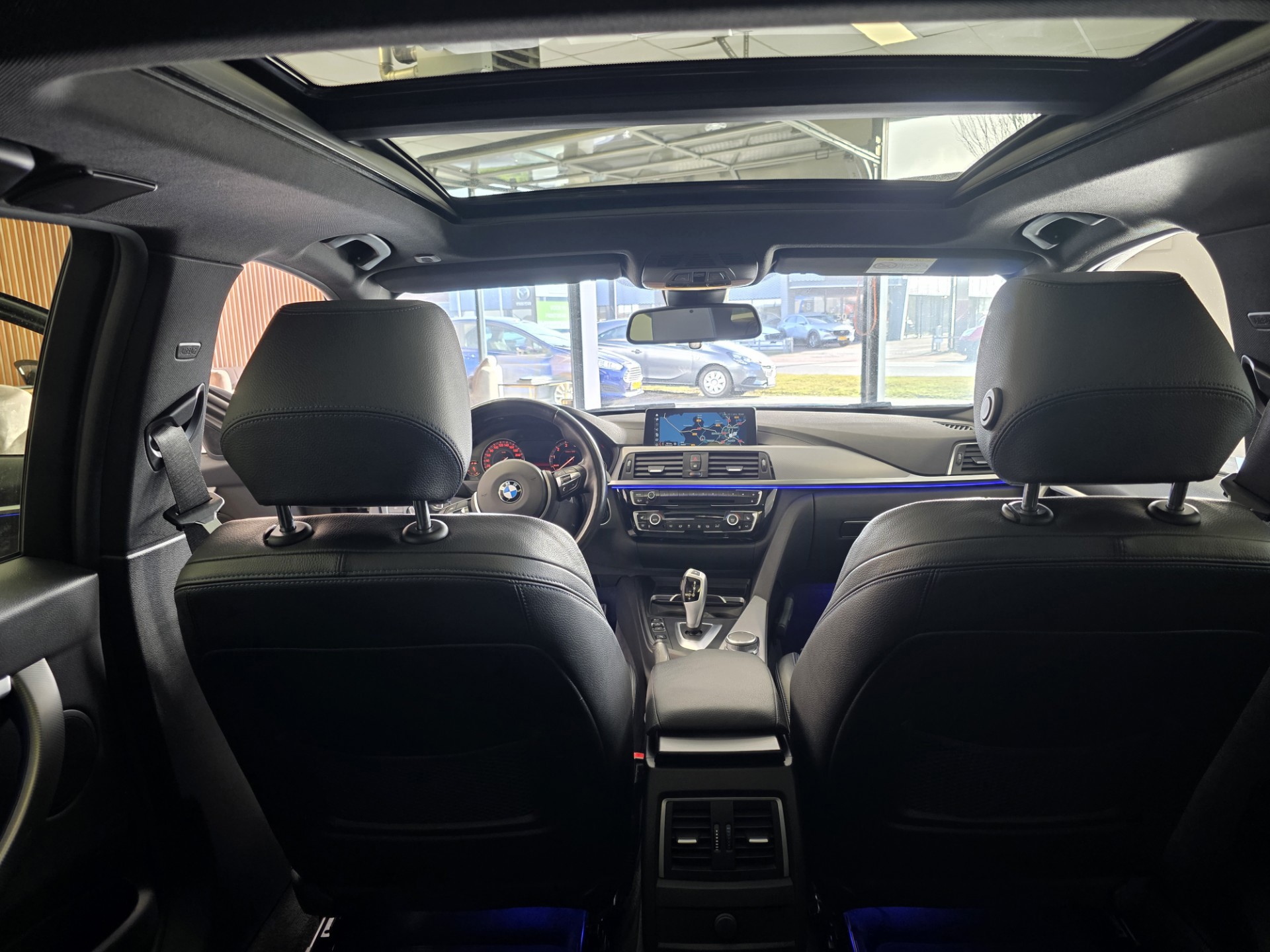 Foto van BMW 318i