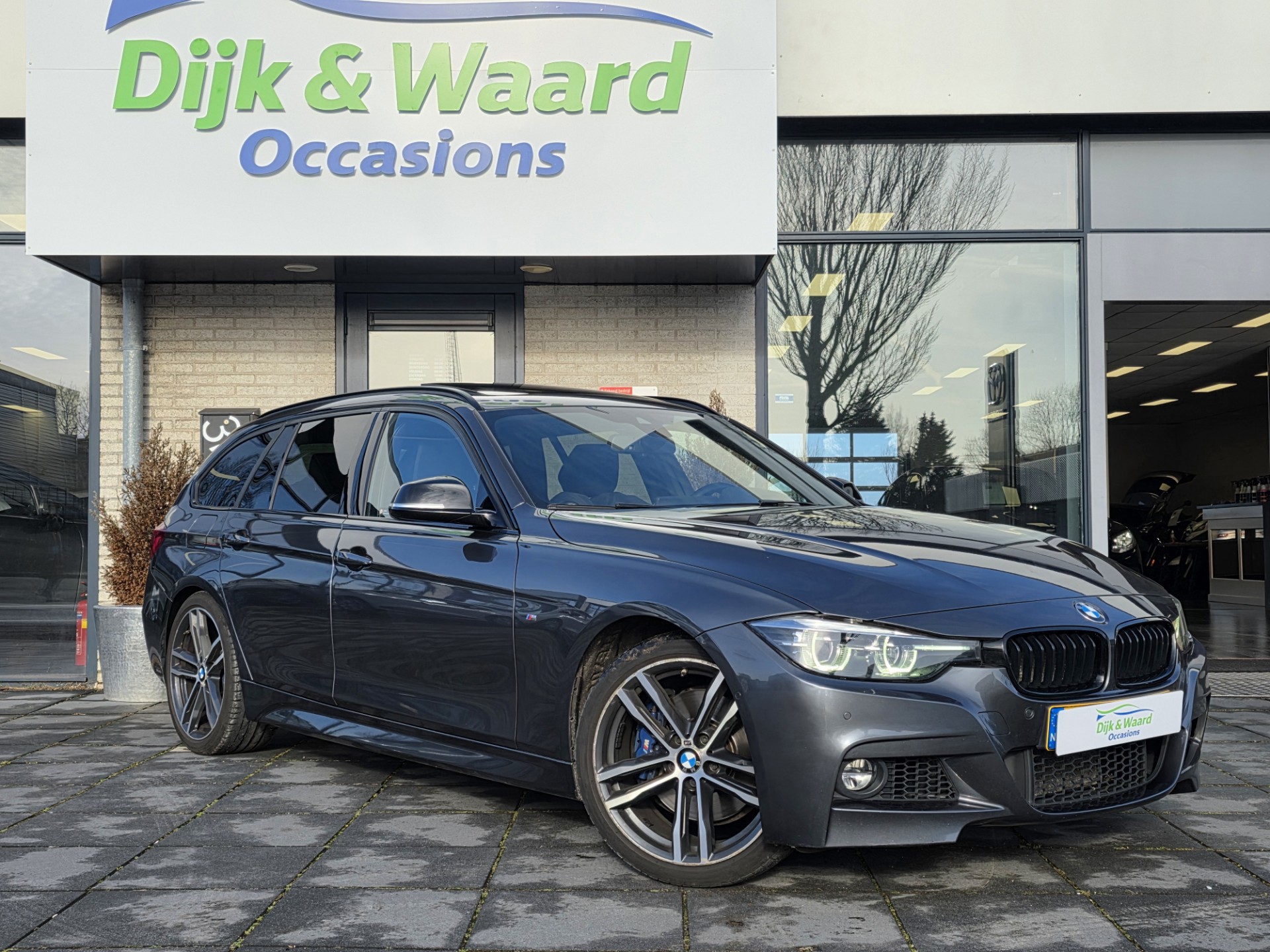 Foto van BMW 318i