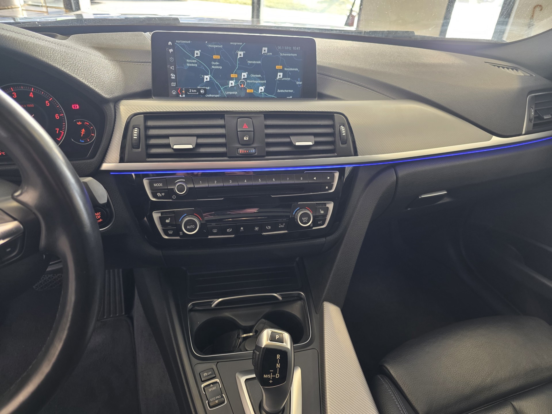 Foto van BMW 318i
