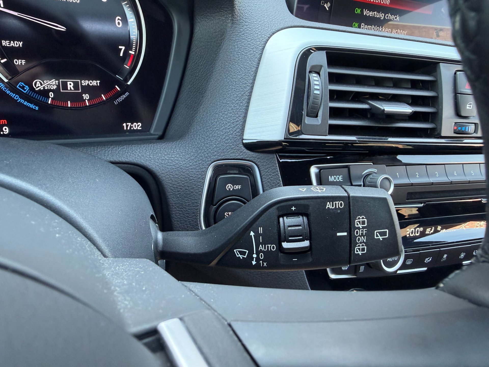 Foto van BMW 118i