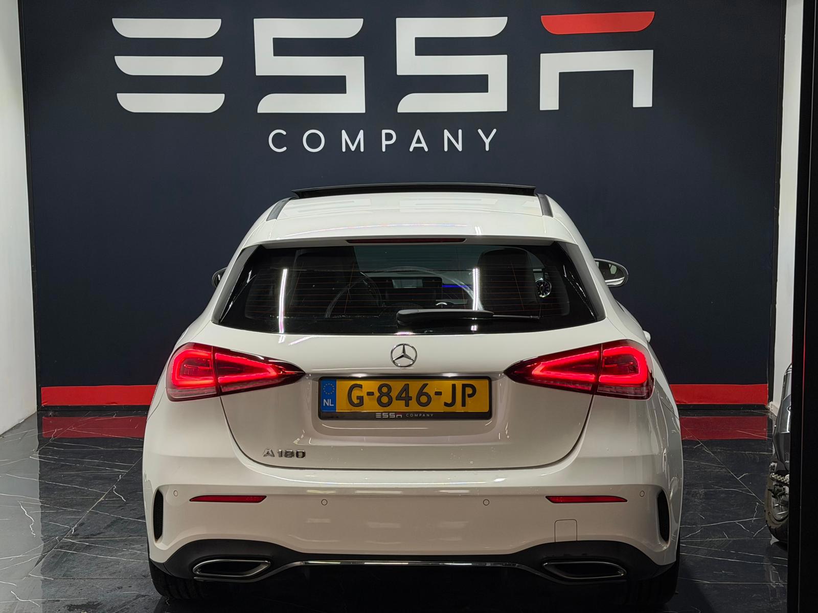 Foto van Mercedes-Benz A 180