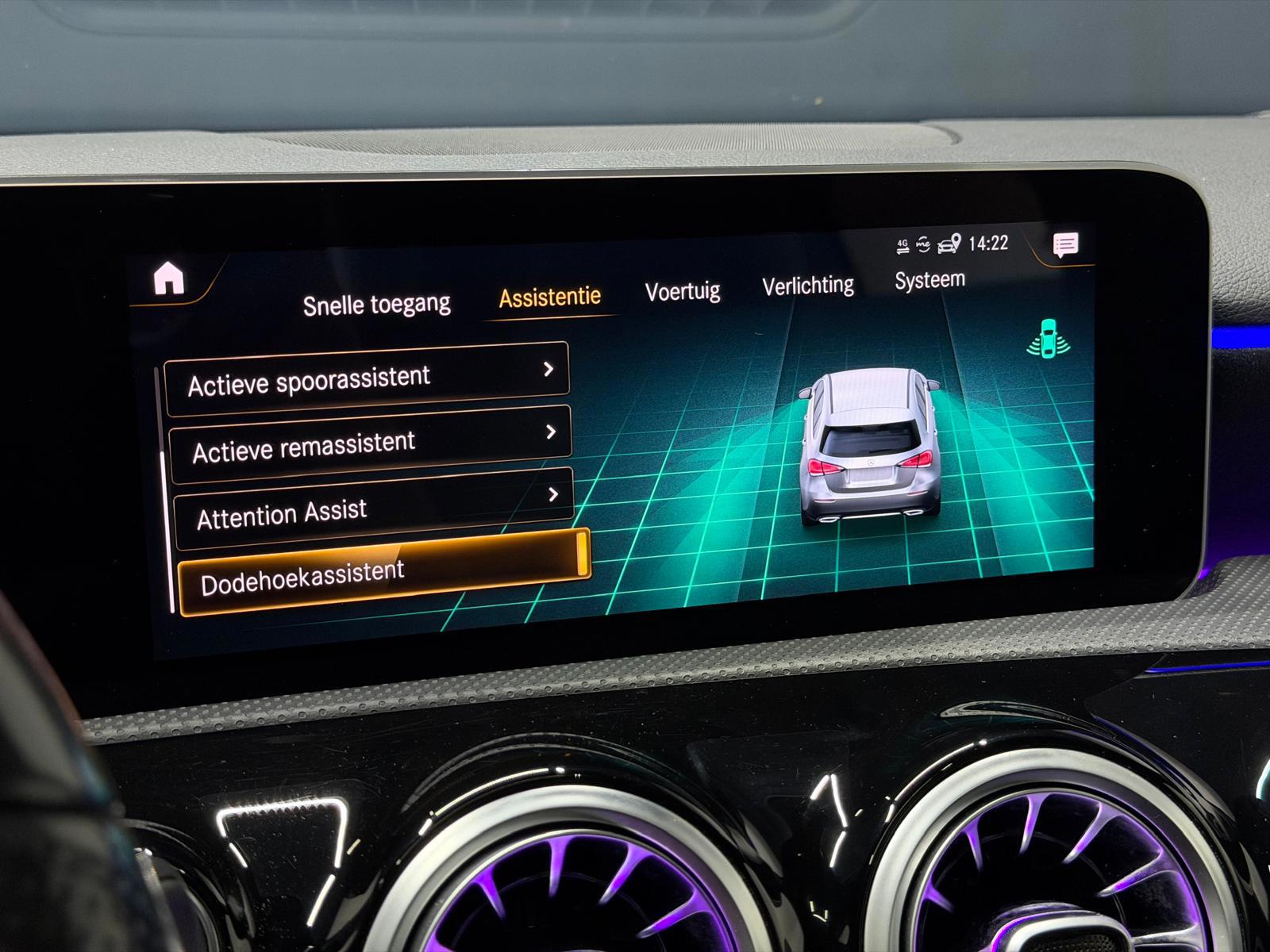 Foto van Mercedes-Benz A 180