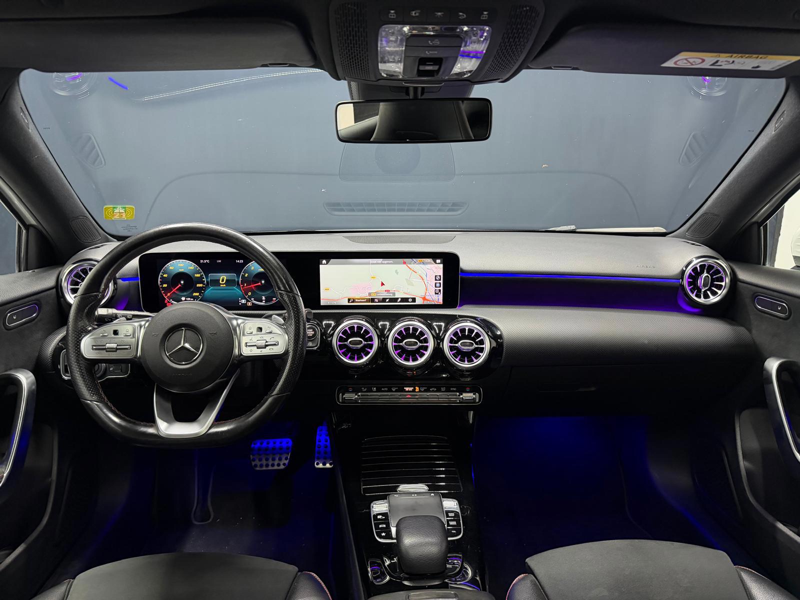 Foto van Mercedes-Benz A 180