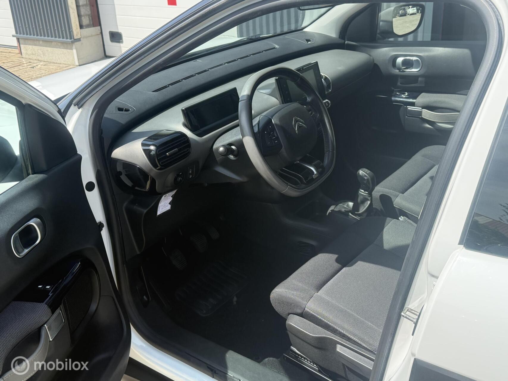 Foto van Citroen C4 Cactus