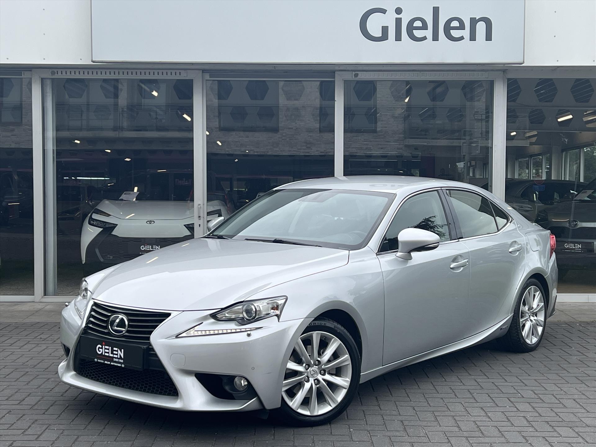 Foto van LEXUS LEXUS IS300H