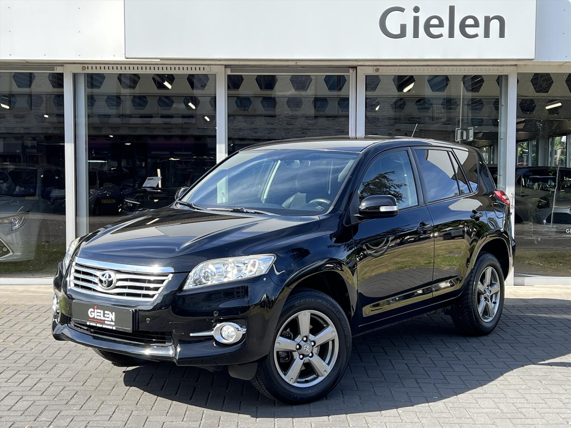 Toyota Toyota Rav4 2.0 VVT-i 4WD Automaat Executive Business | Half leer, Stoelverwarming, Parkeercamera, 1500KG Trekgewicht, Weinig KM 2012 - voorkant