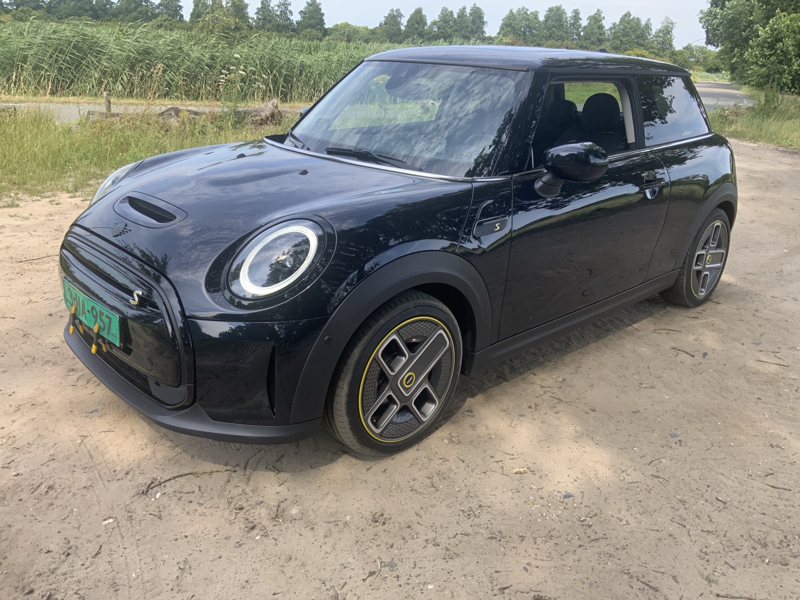 Mini Cooper Se  2023 - voorkant