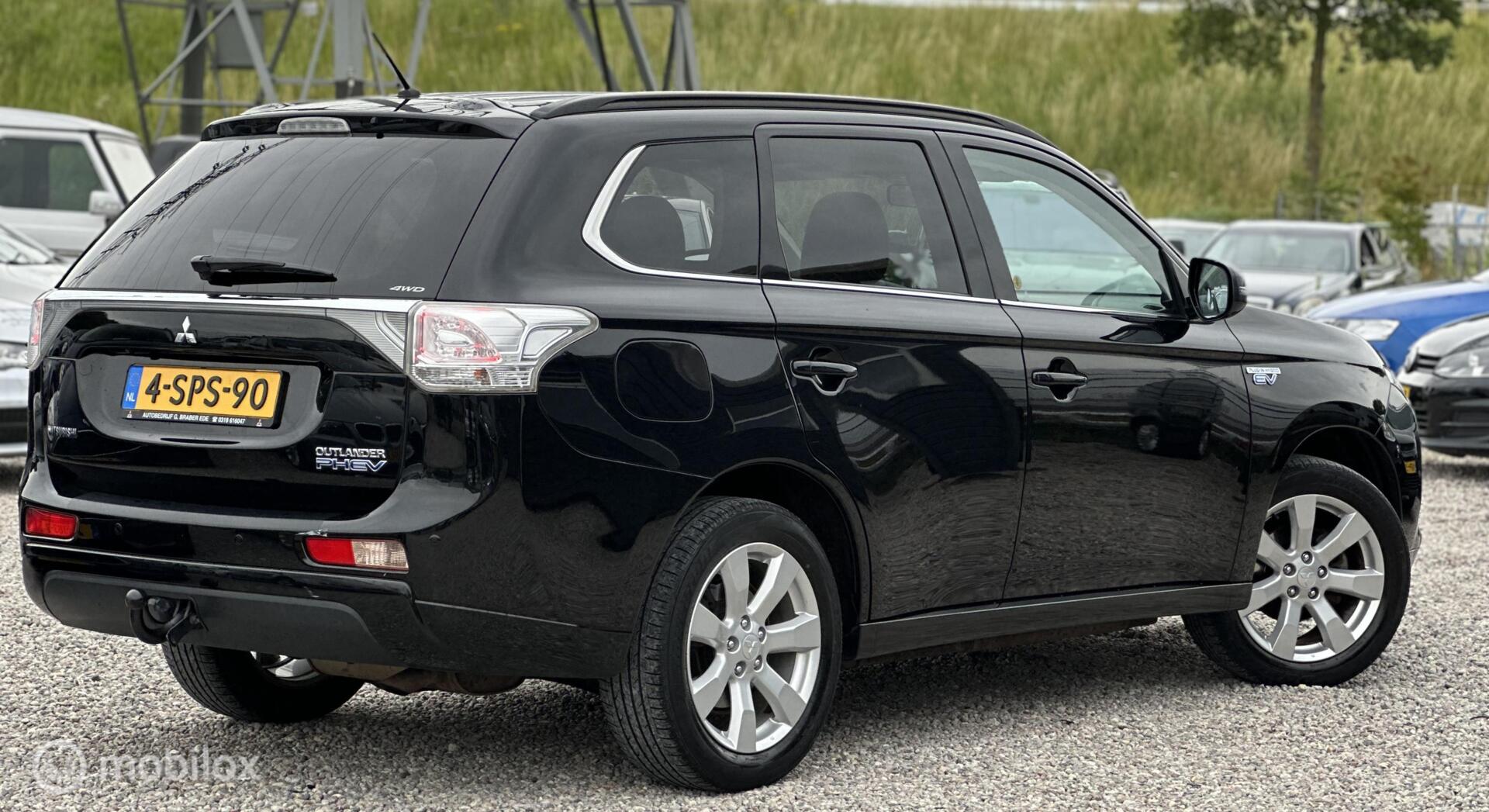Foto van Mitsubishi Mitsubishi Outlander