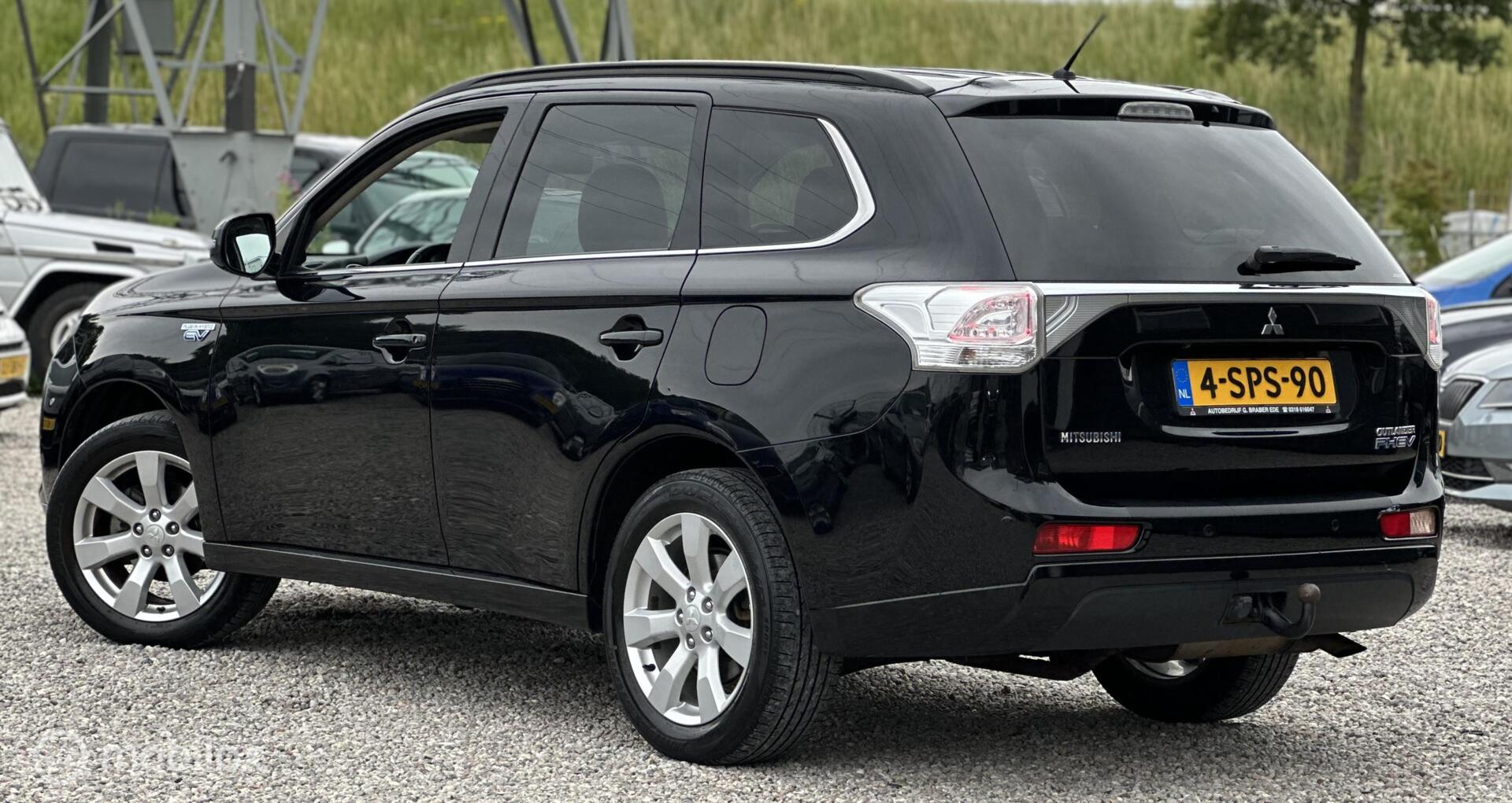 Foto van Mitsubishi Mitsubishi Outlander