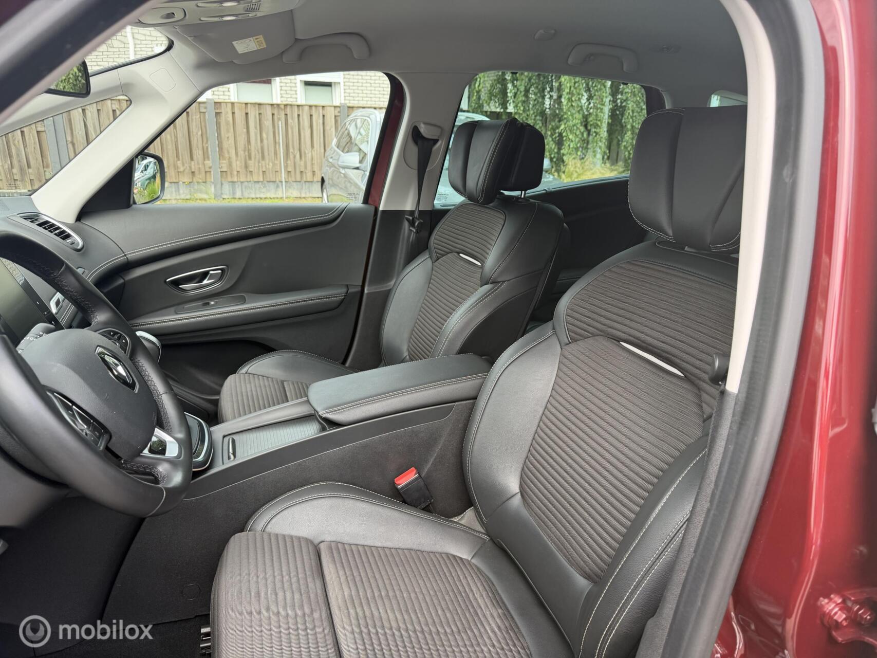 Foto van Renault Scenic