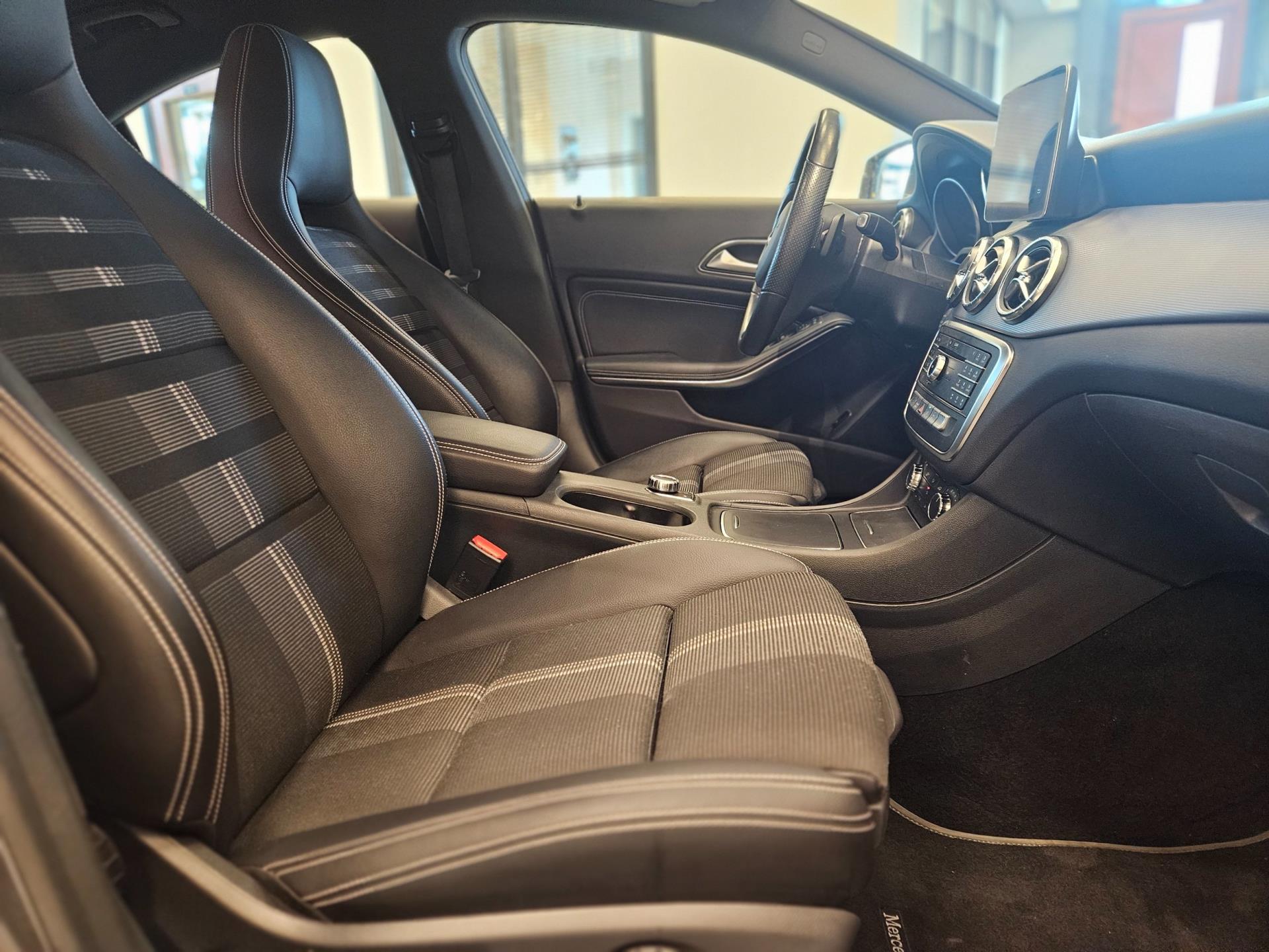 Foto van Mercedes-Benz Cla 180