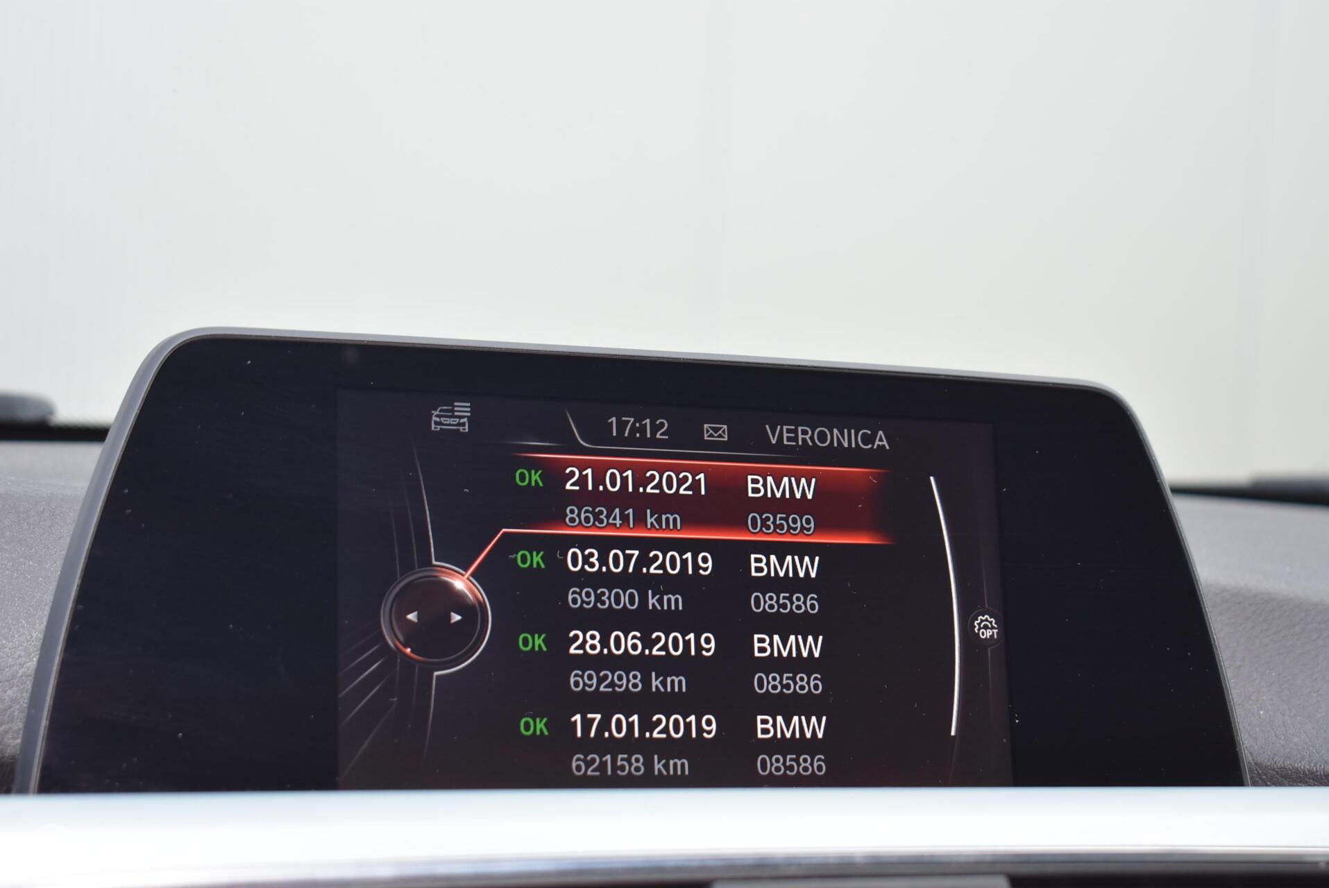 Foto van BMW 330i