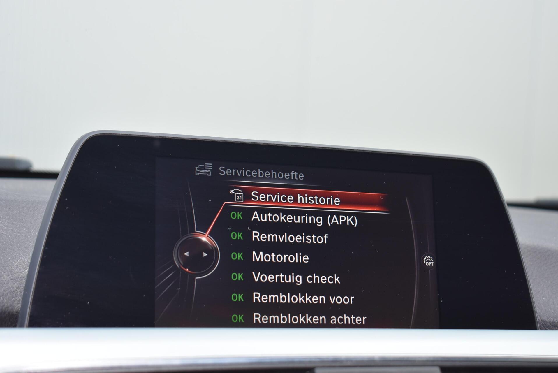 Foto van BMW 330i