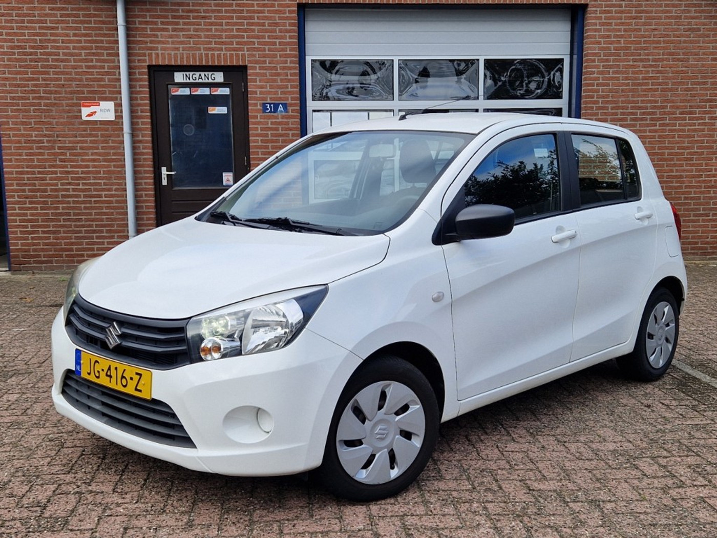 Suzuki Celerio 1.0 Comfort Airco 5-drs NL-auto 2016 - voorkant