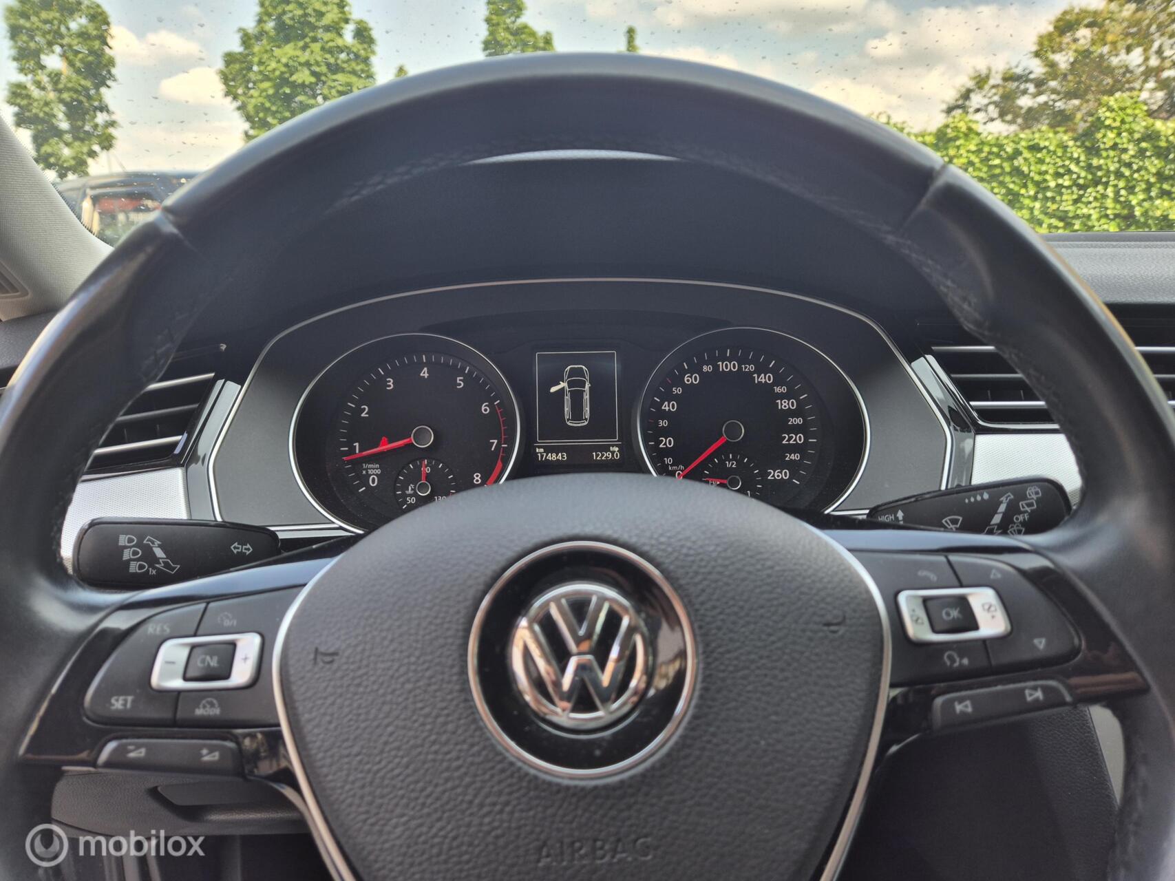 Foto van Volkswagen Passat