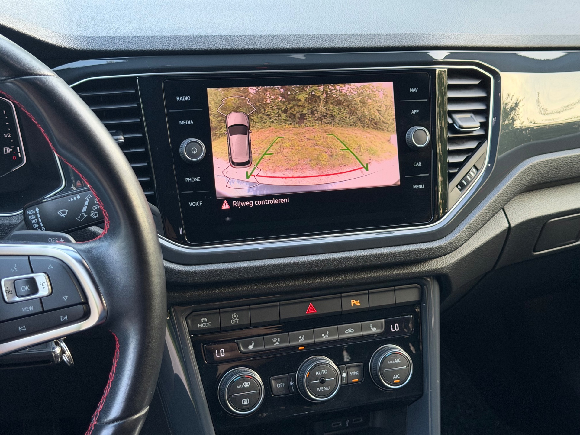 Foto van Volkswagen T-roc