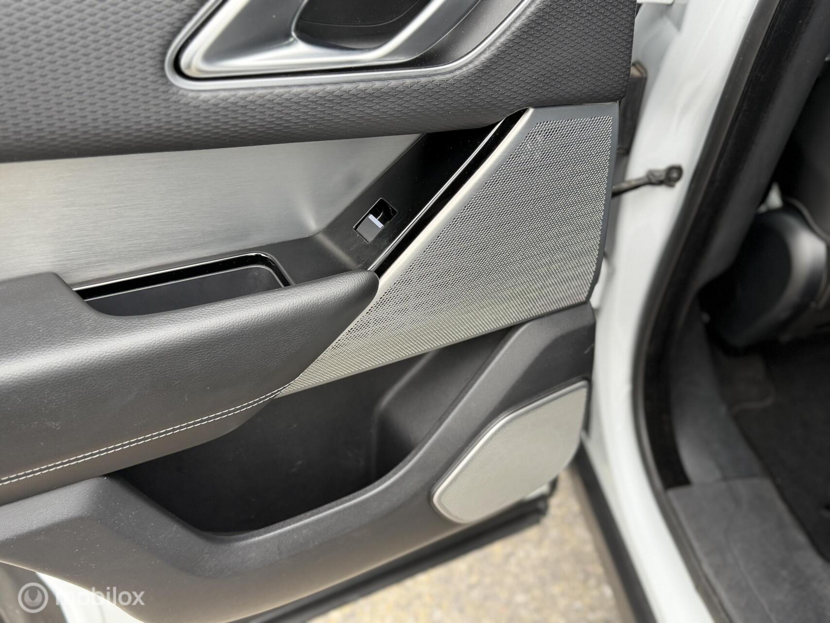 Foto van Land Rover Range Rover Velar