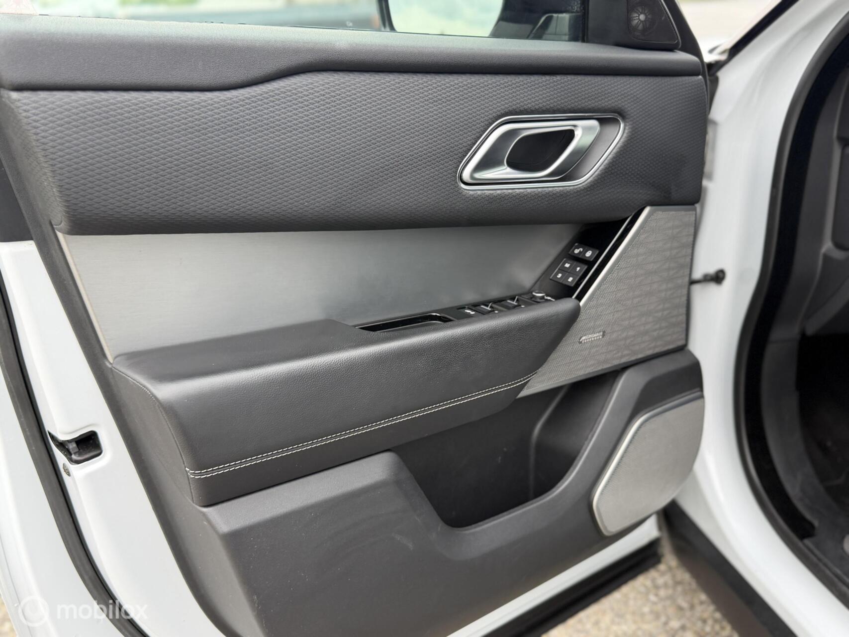 Foto van Land Rover Range Rover Velar