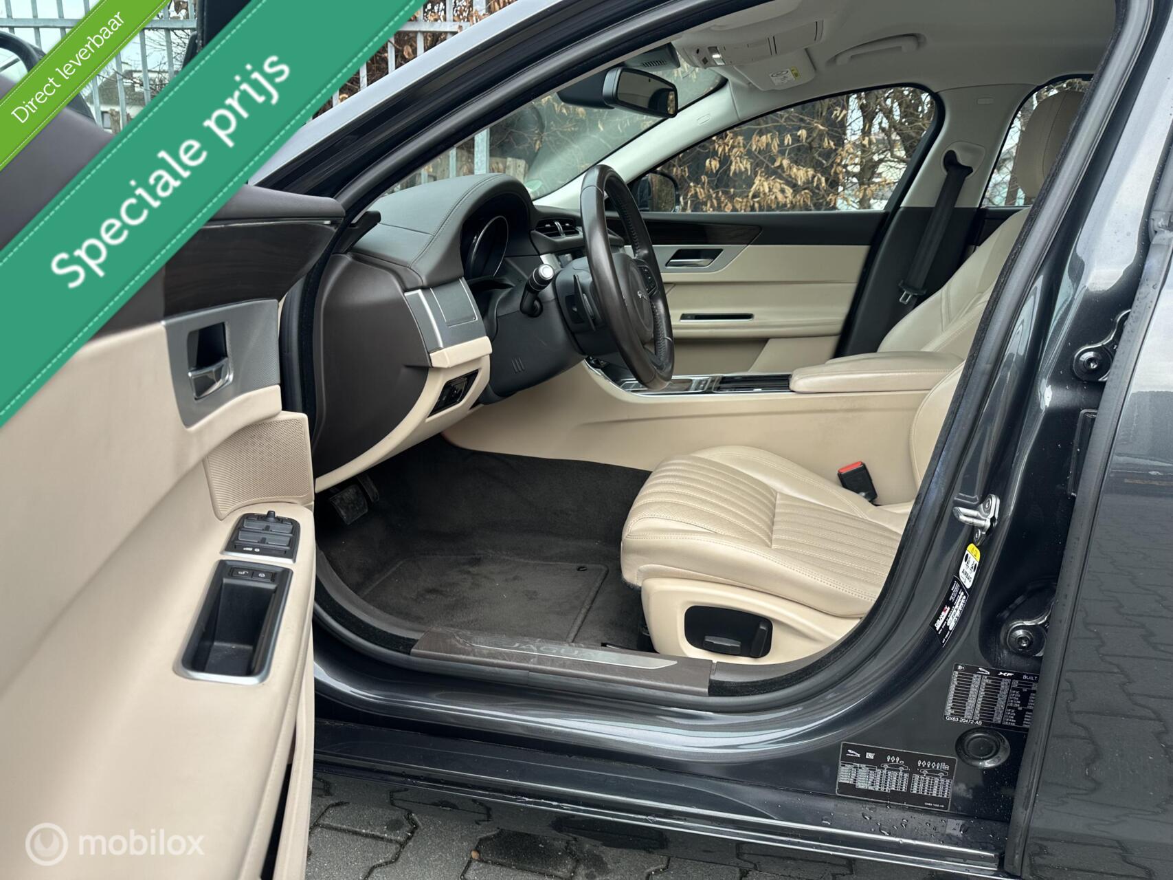 Foto van Jaguar XF