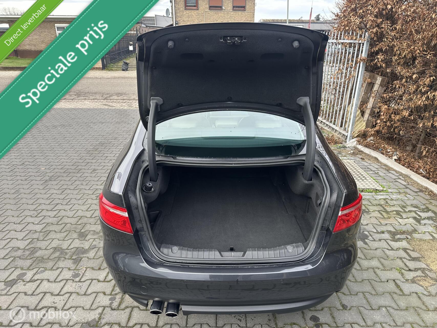 Foto van Jaguar XF