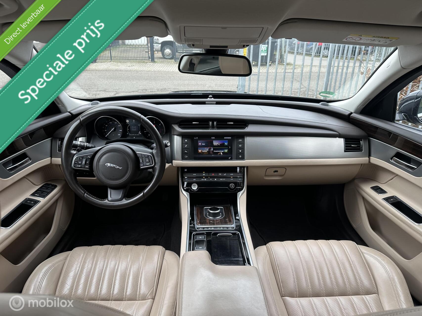 Foto van Jaguar XF