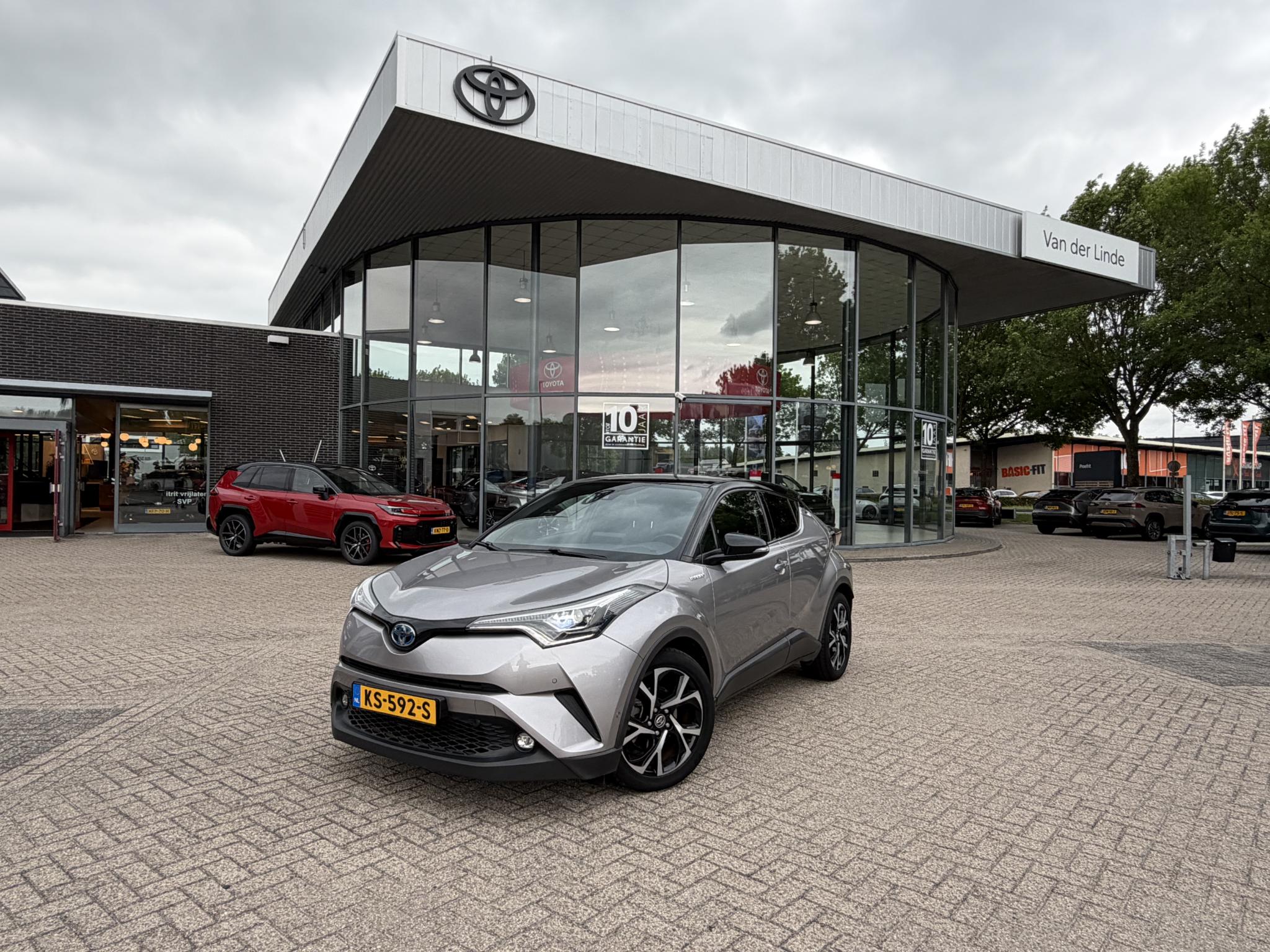 Foto van Toyota Toyota C-hr