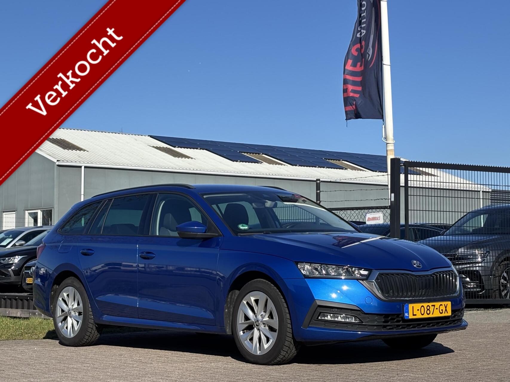 Skoda Octavia 1.0 e-TSI Business Edition cruise apple carplay 2021 - voorkant