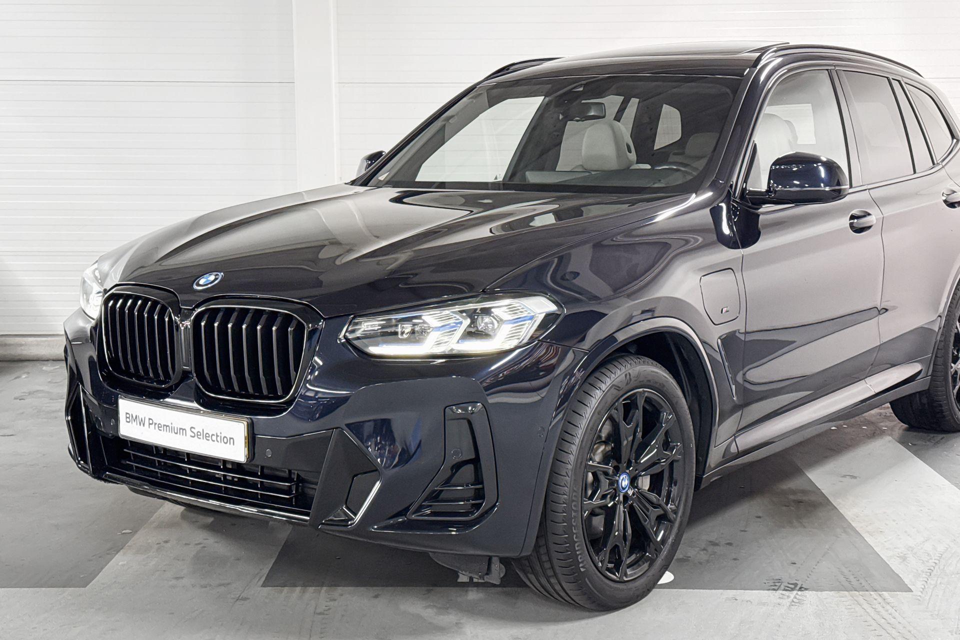 Foto van BMW X3 Xdrive30e