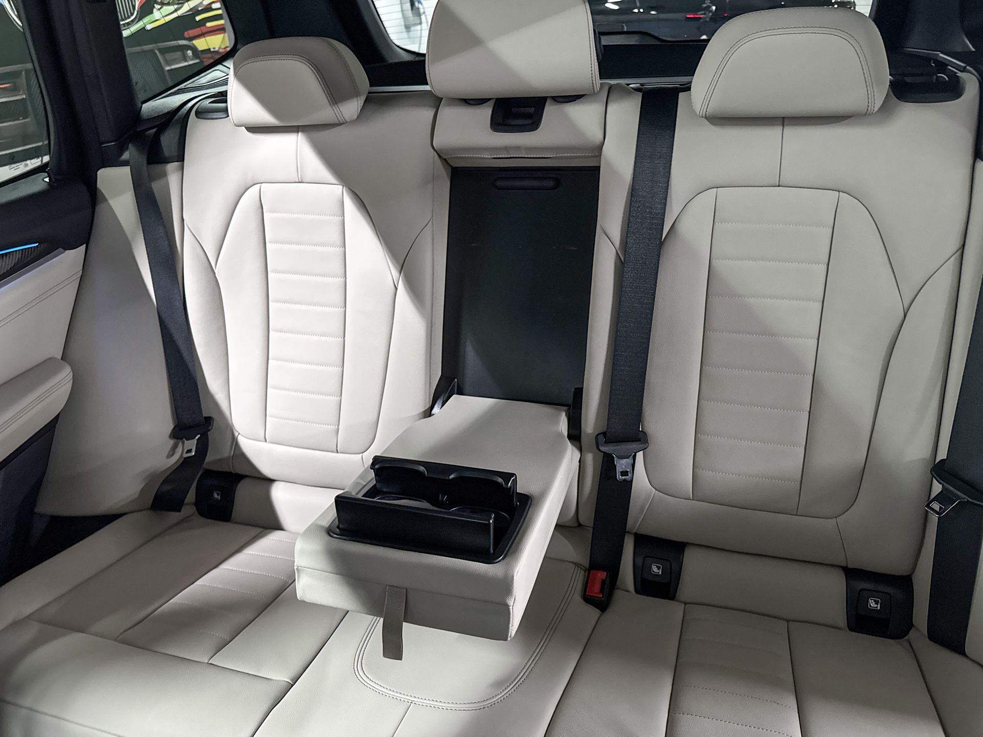 Foto van BMW X3 Xdrive30e