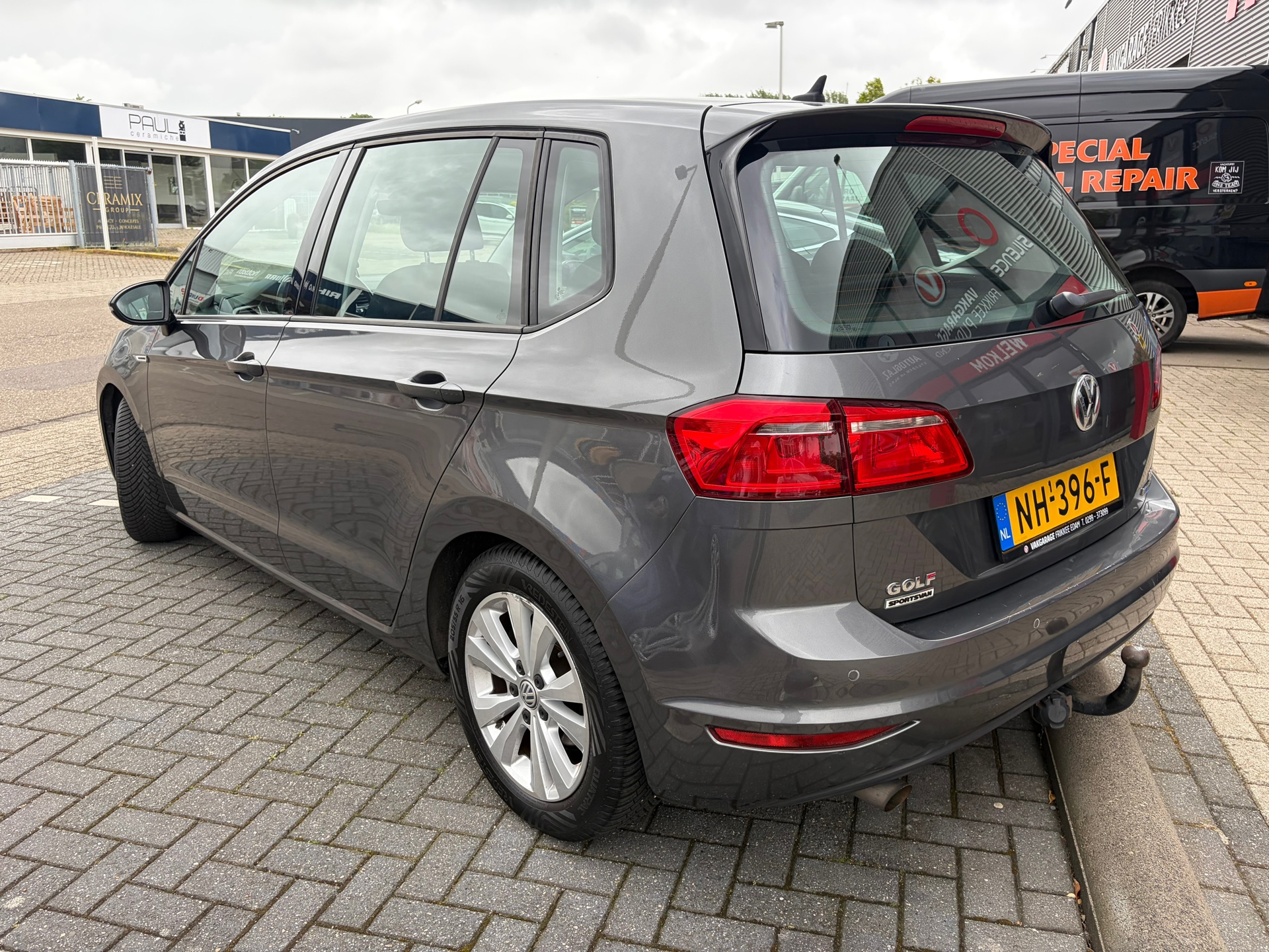 Foto van Volkswagen Golf Sportsvan